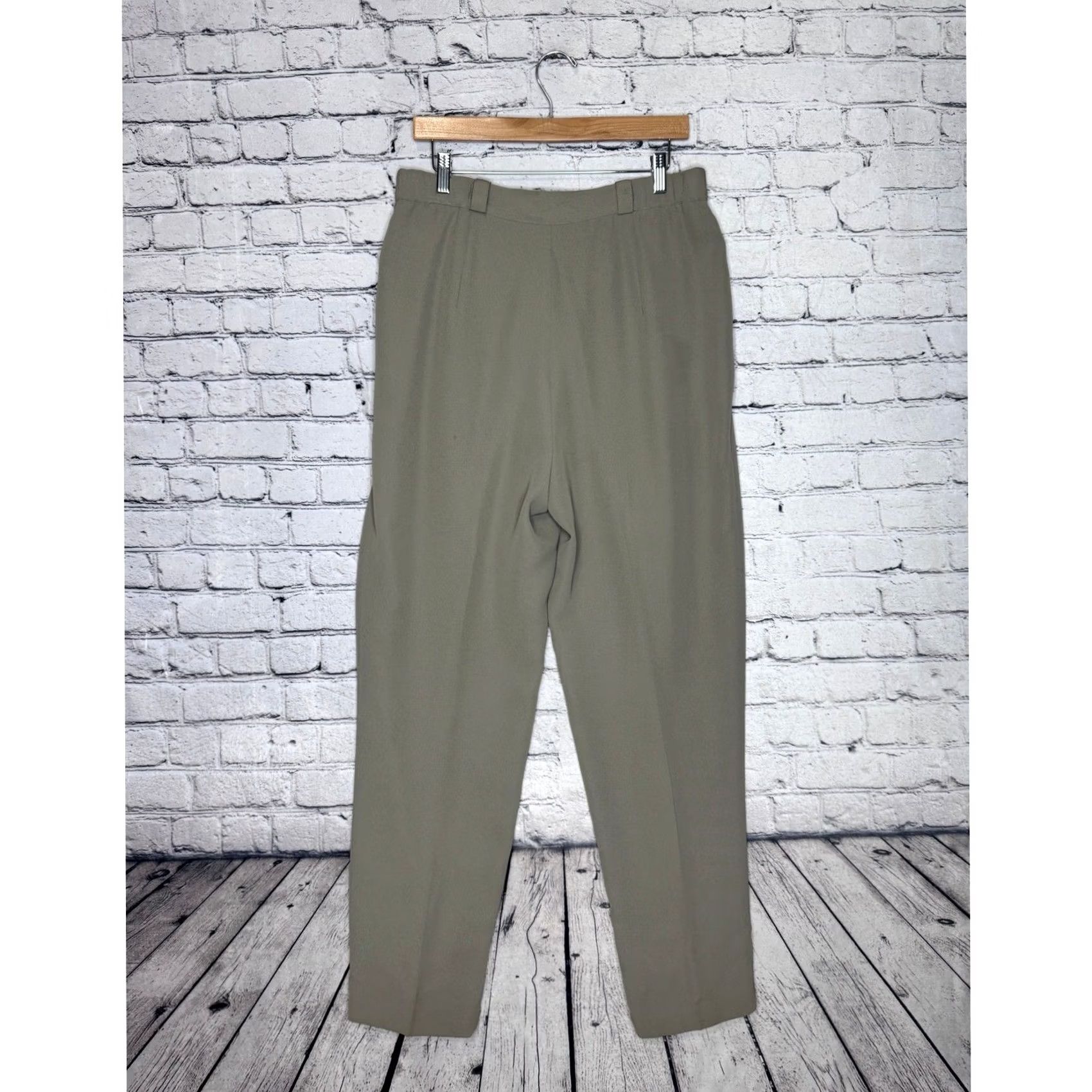 Vintage Ingenuity Beige Pleated Dress Pants Womens Size 14 Poly Polyester Workwear Casual Straight Front Trousers Size 36" / US 14 / IT 50 - 5 Thumbnail