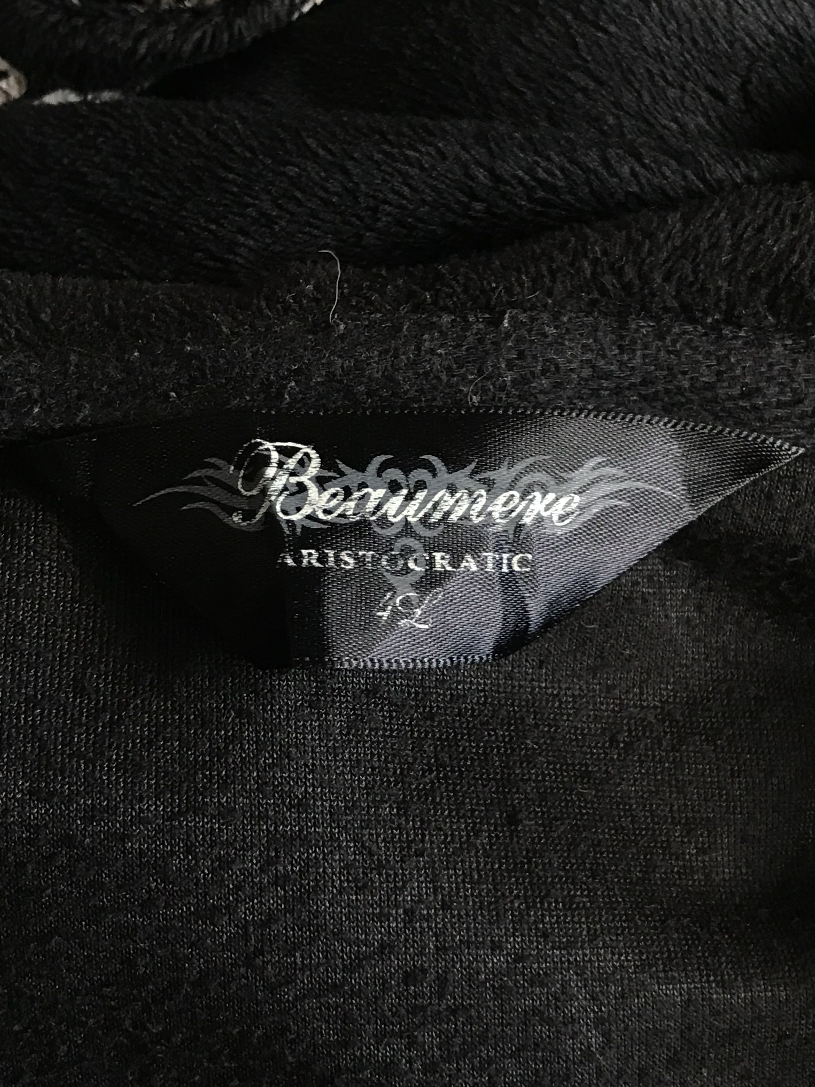 Le Grande Bleu (L.G.B.) Beaumere Japanese Poem Velvet Zip Hoodie Size US XL / EU 56 / 4 - 11 Thumbnail