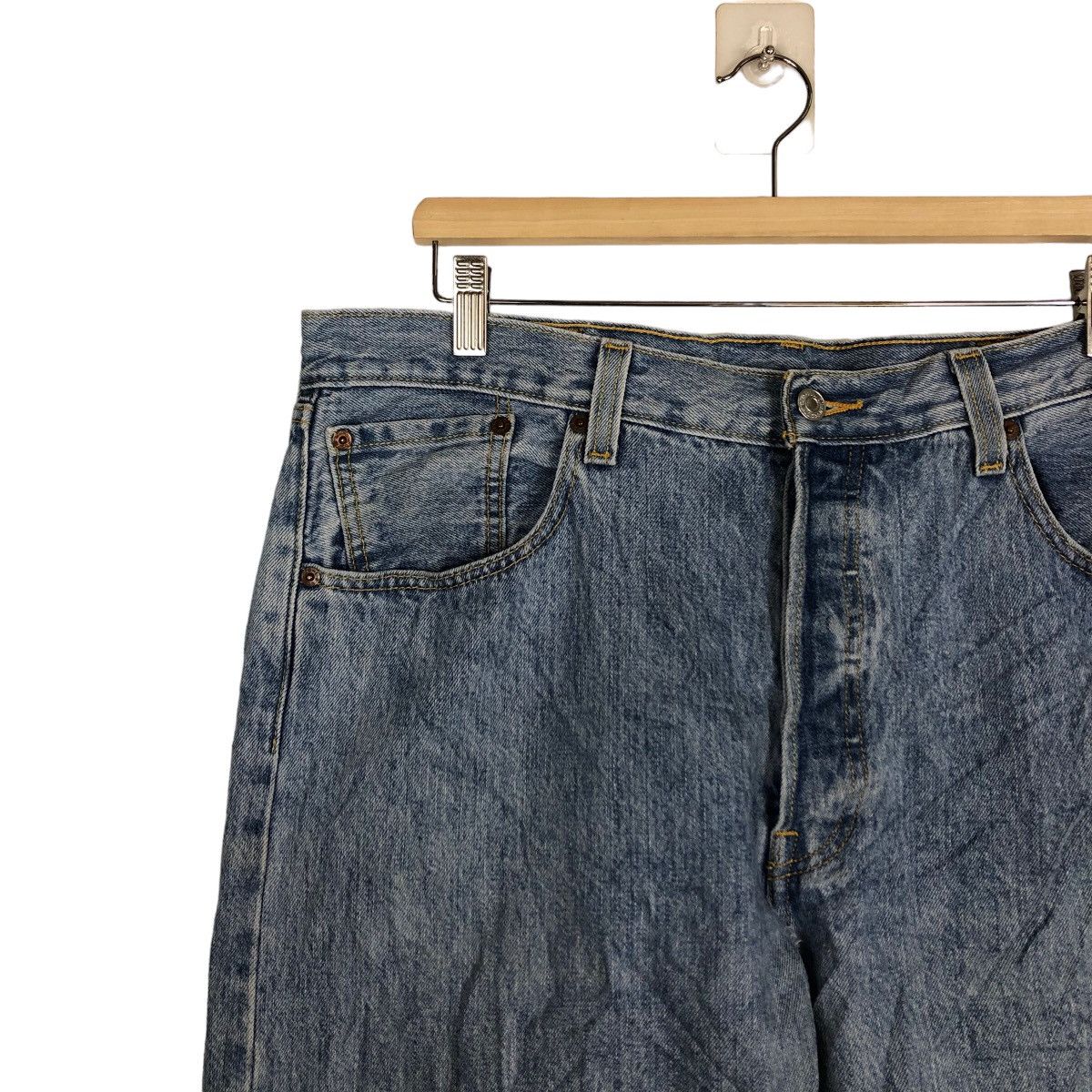 Levi's 🔥90’s VINTAGE LEVIS DISTRESSED DENIM JEANS USA Size US 36 / EU 52 - 6 Thumbnail