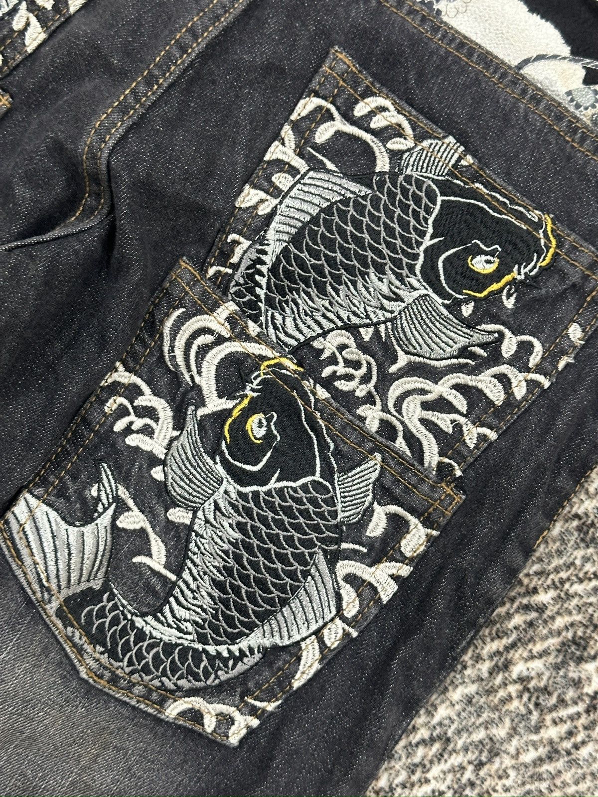 If Six Was Nine Double Pocket With Embroidred Koi Fish Rare Design Jeans Size US 32 / EU 48 - 8 Thumbnail