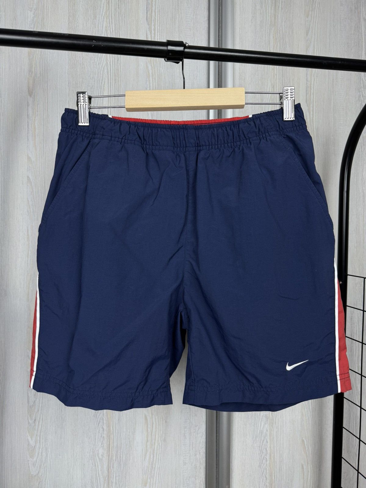 Nike Nike vintage y2k blue red nylon swoosh shorts Size US 30 / EU 46 - 2 Thumbnail