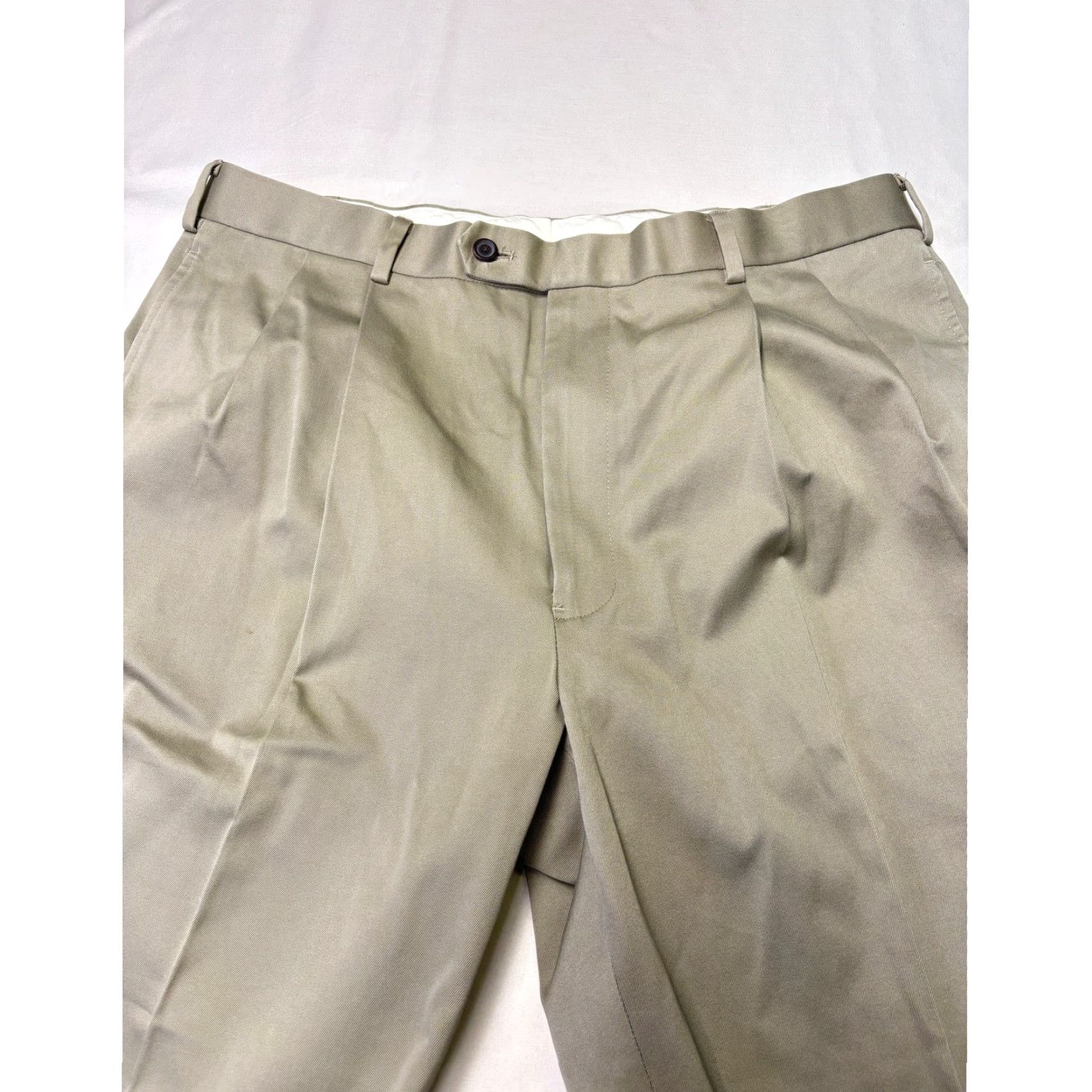 Brooks Brothers Brooks Brothers Country Club Mens Pants Chino Straight Leg 38x28 Khaki Pleated Cuffed Cotton Size US 38 / EU 54 - 2 Thumbnail