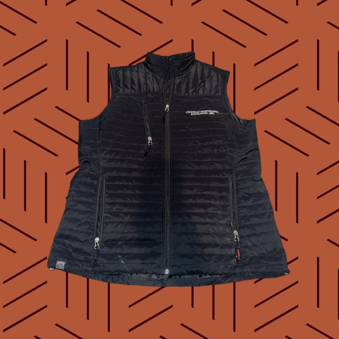Vintage VINTAGE Chateau Montelena Winery Women’s Black Fleece Vest L Quilted Logo Full Zip Pockets Mid-Length Sleeveless All Seasons Casual Travel Workwear Size L / US 10 / IT 46 - 1 Thumbnail