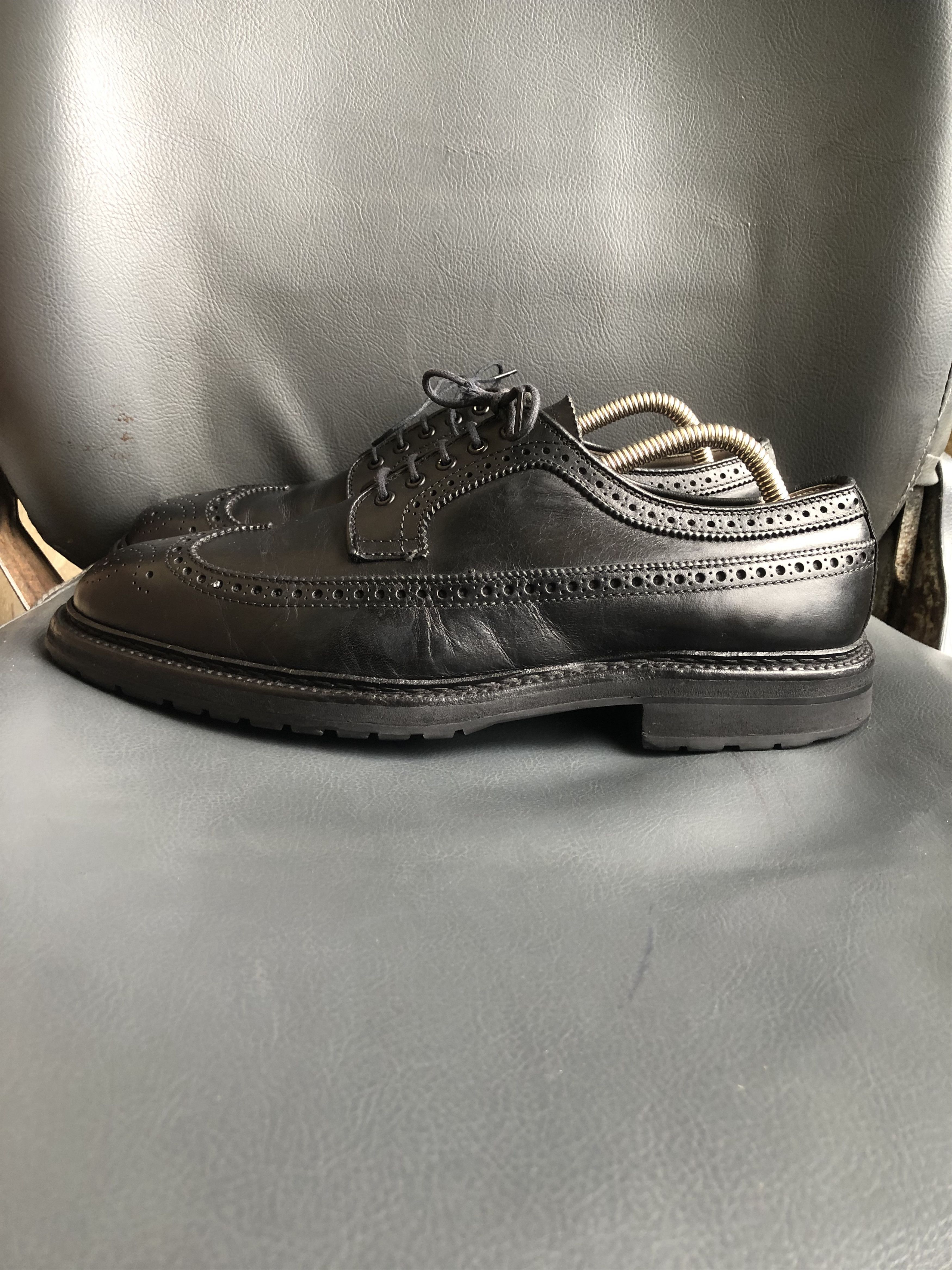 Alden Alden 97918 Black Leather Men’s Wingtip shoes Size 8 C/Em Size US 8 / EU 41 - 4 Thumbnail