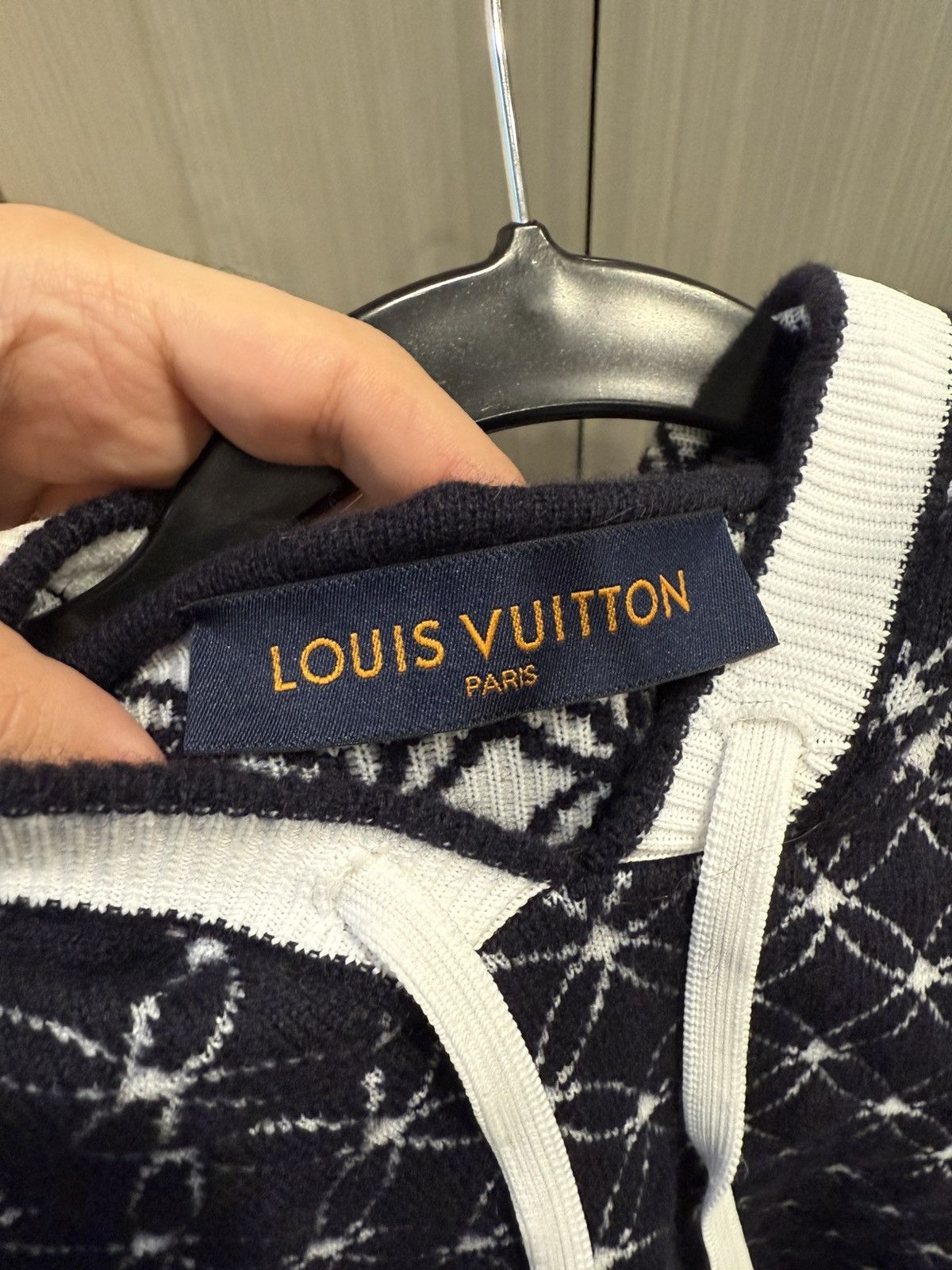 Louis Vuitton Louis Vuitton 3D Jacquard Flower Hoodie Size US M / EU 48-50 / 2 - 4 Thumbnail