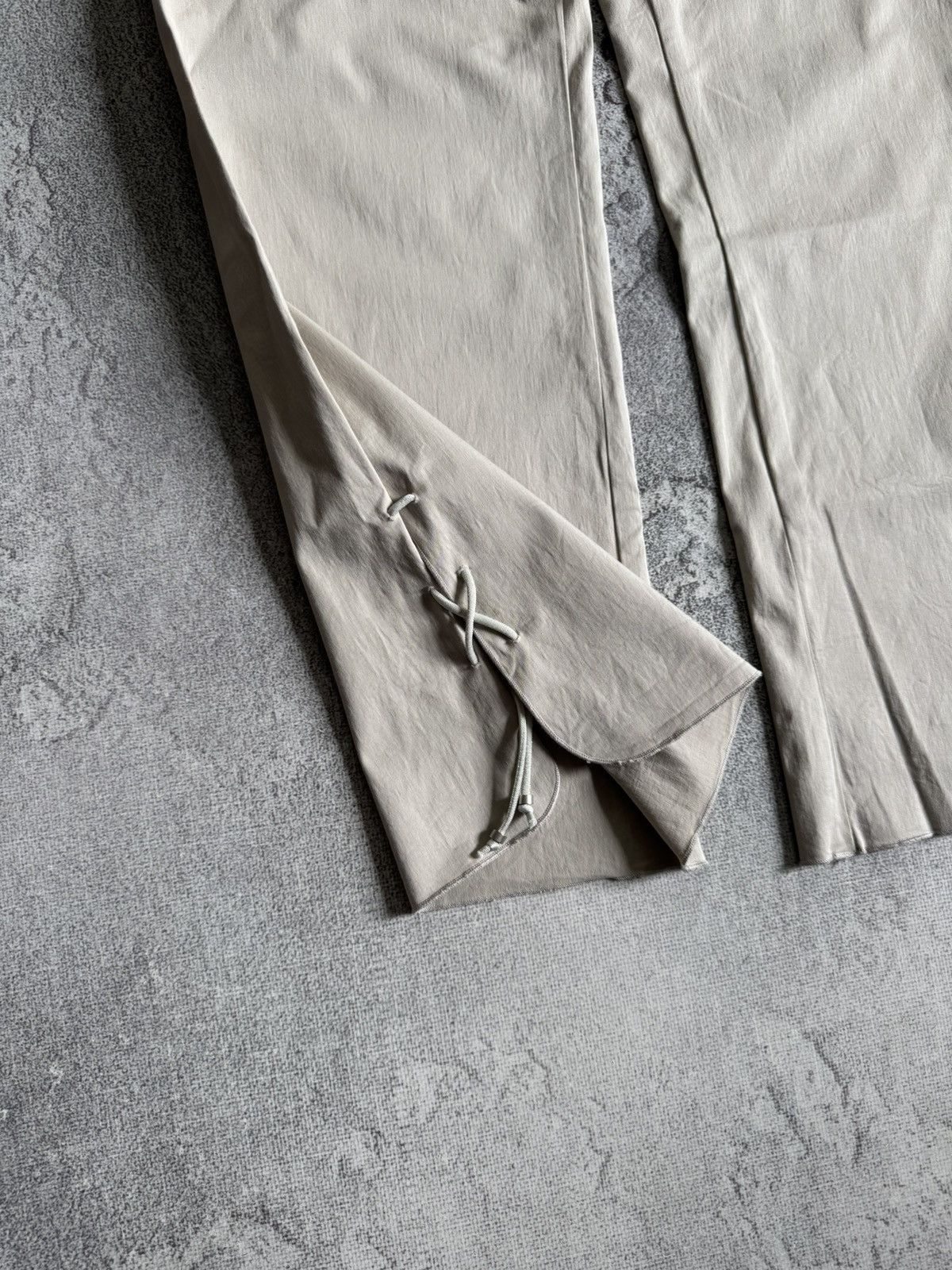 Marithe + Francois Girbaud Marithe Francois Girbaud Beige Pants Lace Detail Size IT 42 Size 28" / US 6 / IT 42 - 4 Thumbnail