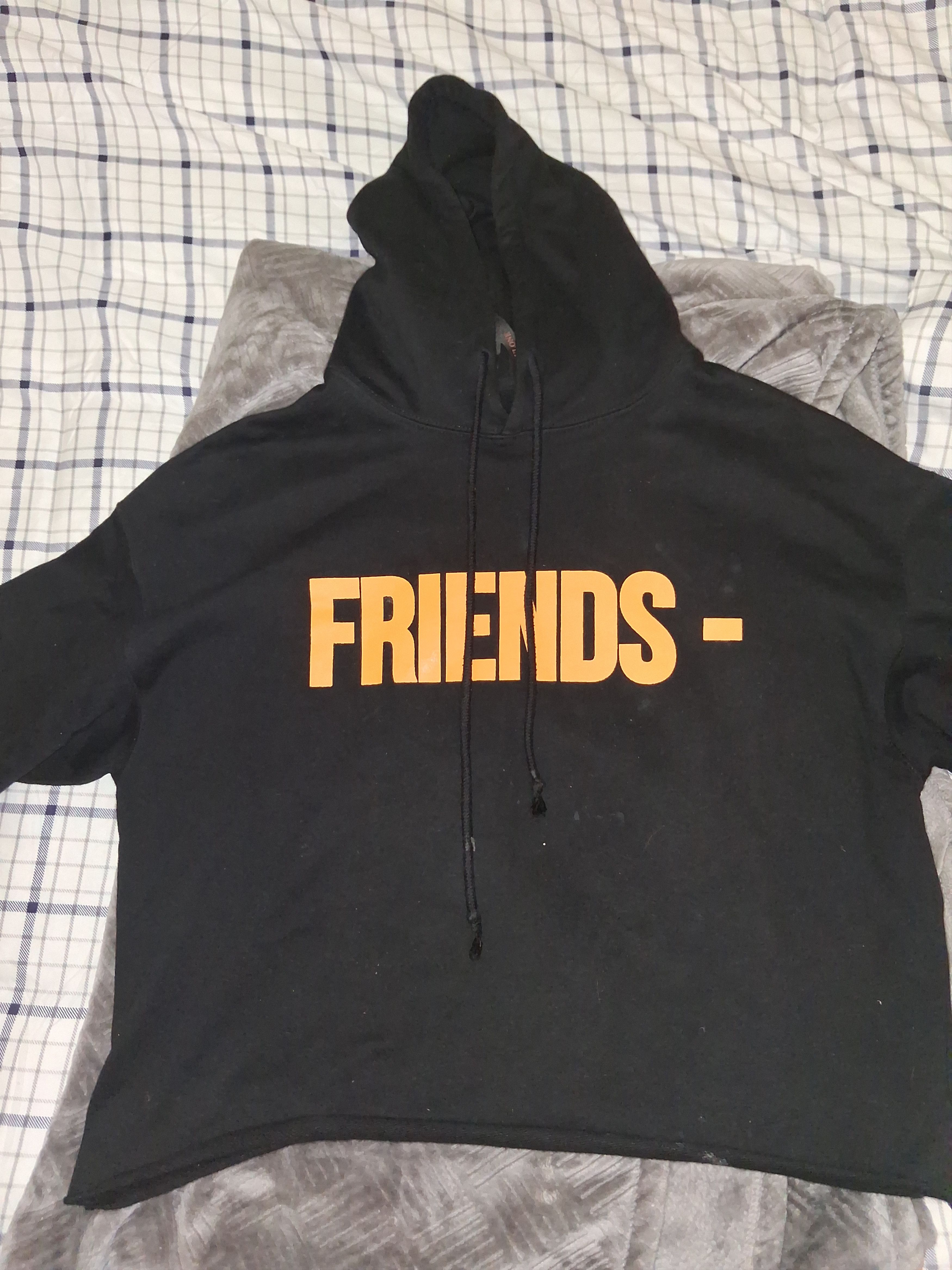 Fragment Design × Vlone Vlone x Fragment Friends Hoodie Cropped V