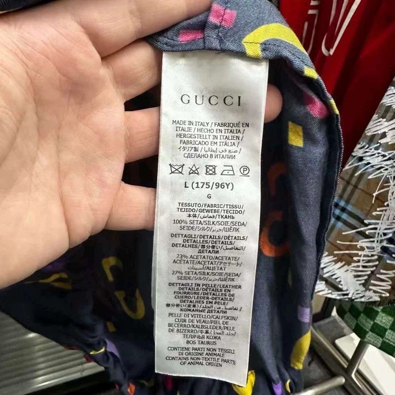 Gucci Gucci Colorful logo jacket 2503-Nextarrow Size US L / EU 52-54 / 3 - 4 Thumbnail