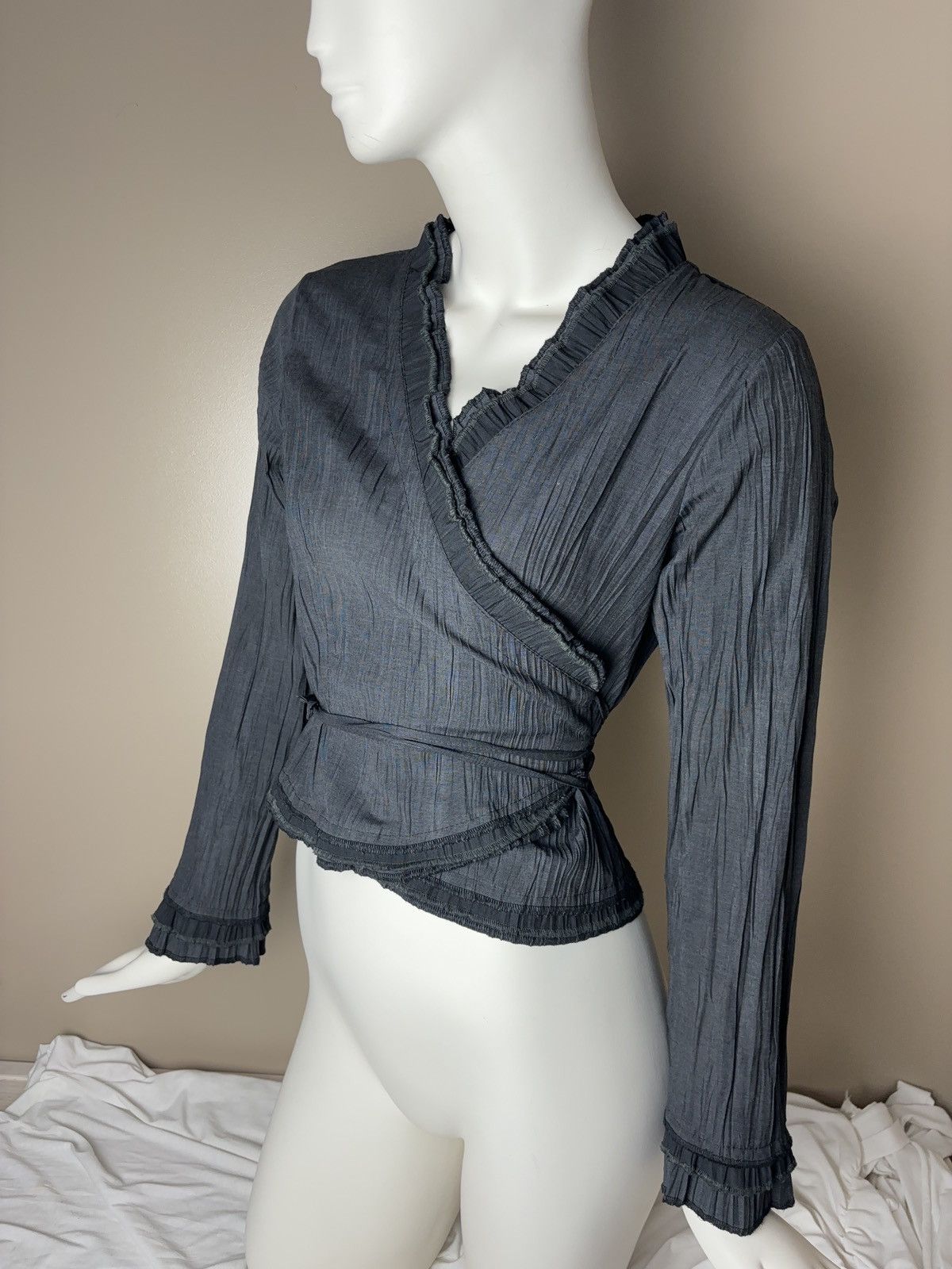 Vintage French lace up coquette style vintage blouse Size M / US 6-8 / IT 42-44 - 7 Thumbnail