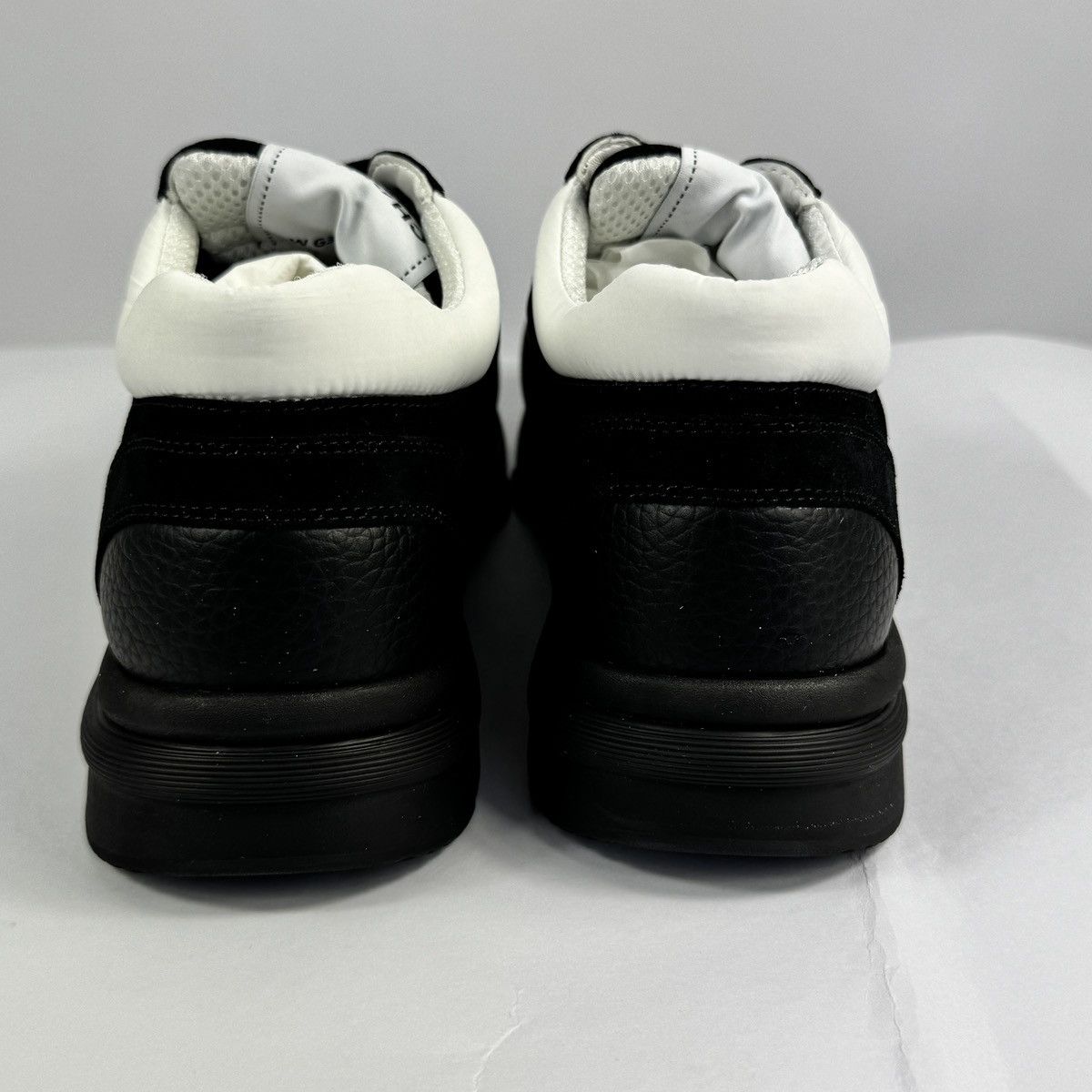 Chanel CLASSIC LOW TOP LOGO SNEAKERS Size US 10 / EU 43 - 4 Thumbnail