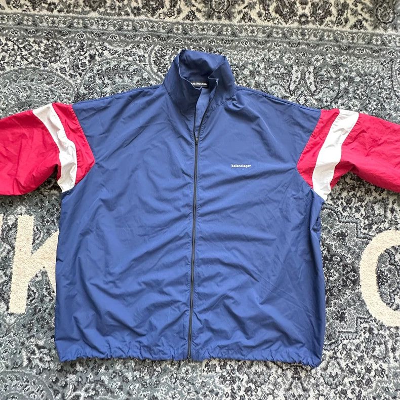 Balenciaga Balenciaga size 37 Blue and red windbreaker Size US XS / EU 42 / 0 - 8 Thumbnail