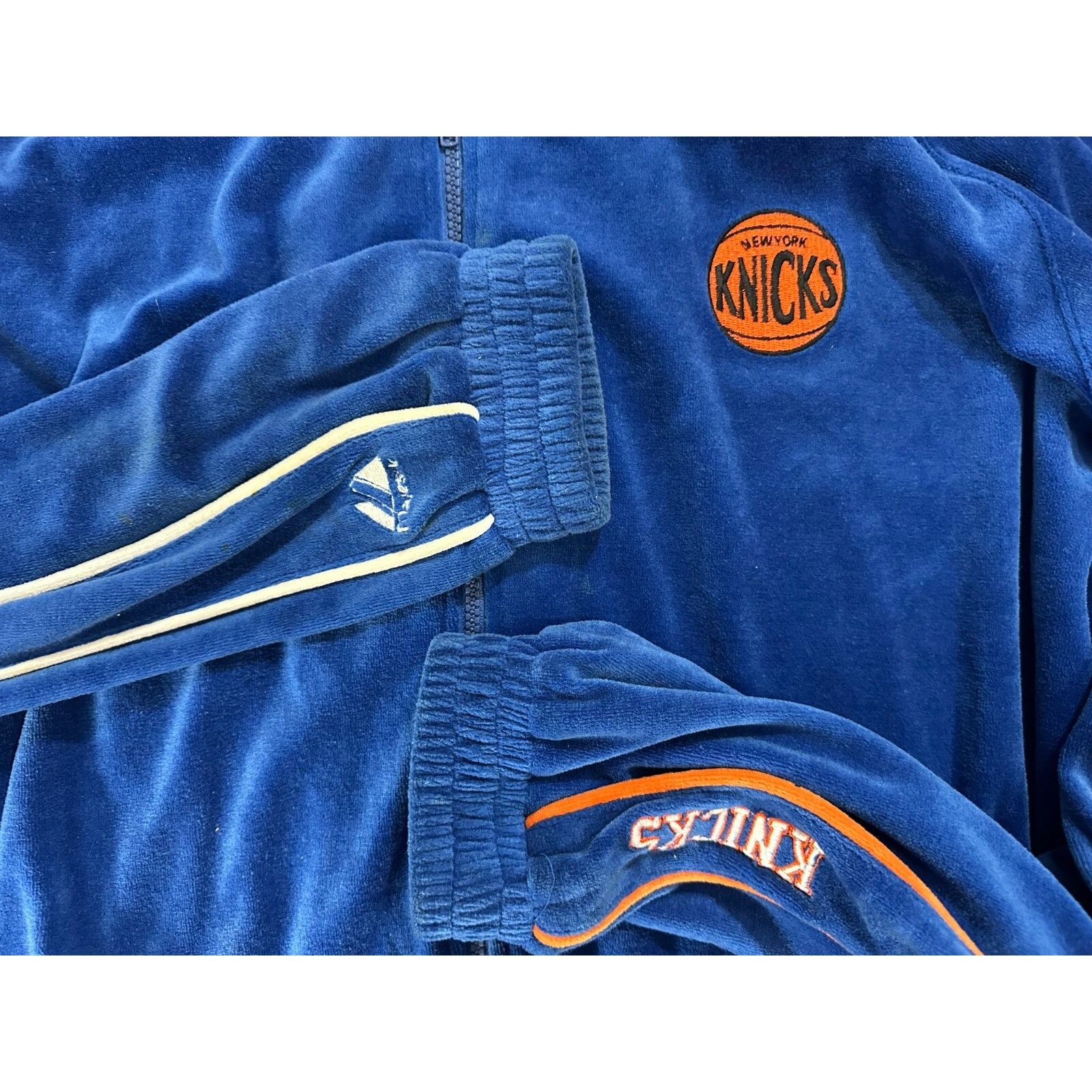 Majestic New York Knicks NBA hardwood classic Velour Jacket size 2XL Size US XXL / EU 58 / 5 - 2 Thumbnail
