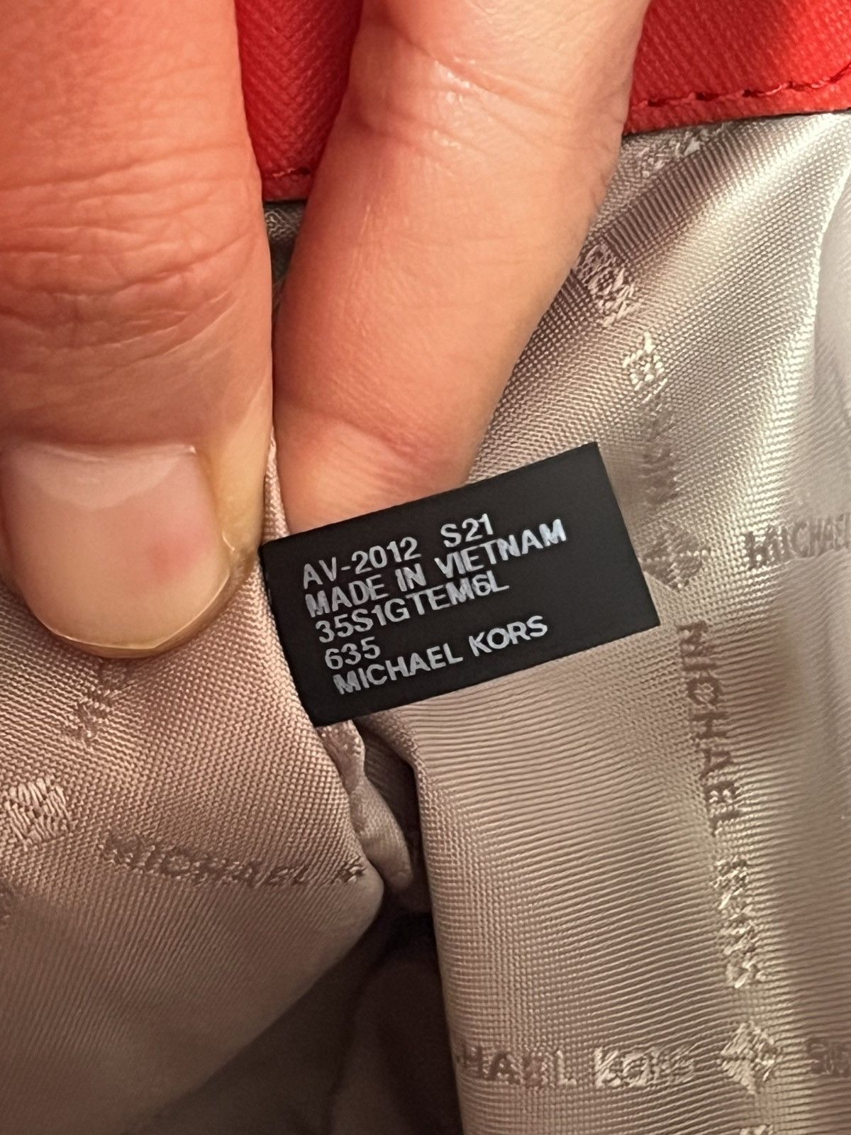 Michael Kors Michael Kors Prism MD Messenger Size ONE SIZE - 14 Thumbnail