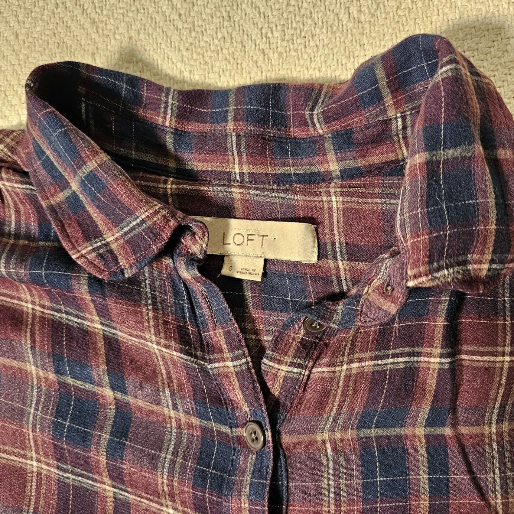 Loft Loft Blouse Shirt Tunic Long Sleeve Purple Plaid Button 1/2 Zip? Wait: No zip. Use pullover closure. Size M / US 6-8 / IT 42-44 - 6 Thumbnail