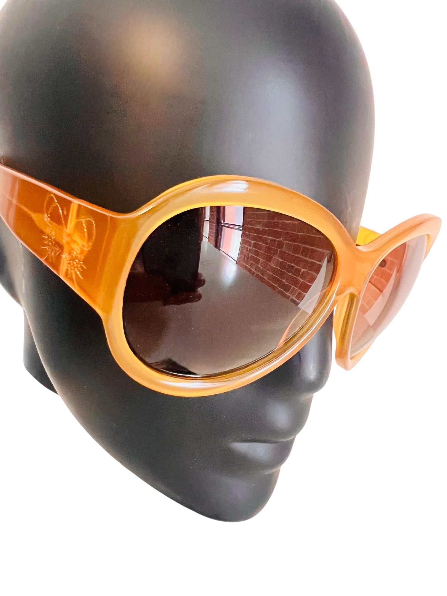 Bottega Veneta Miu Miu SMU 06G Translucent Amber Oversized Sunglasses Size ONE SIZE - 7 Thumbnail