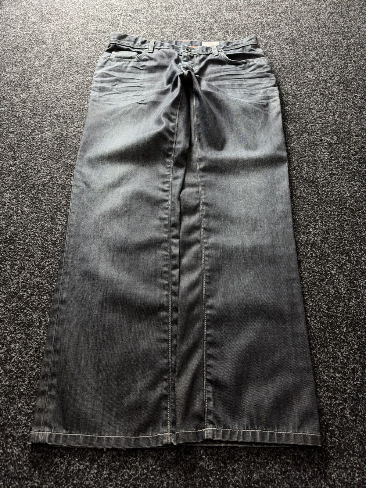 Hugo Boss Avant Garde 00s Vntg Hugo Boss Black Denim Jeans Regular Fit Size US 34 / EU 50 - 11 Thumbnail