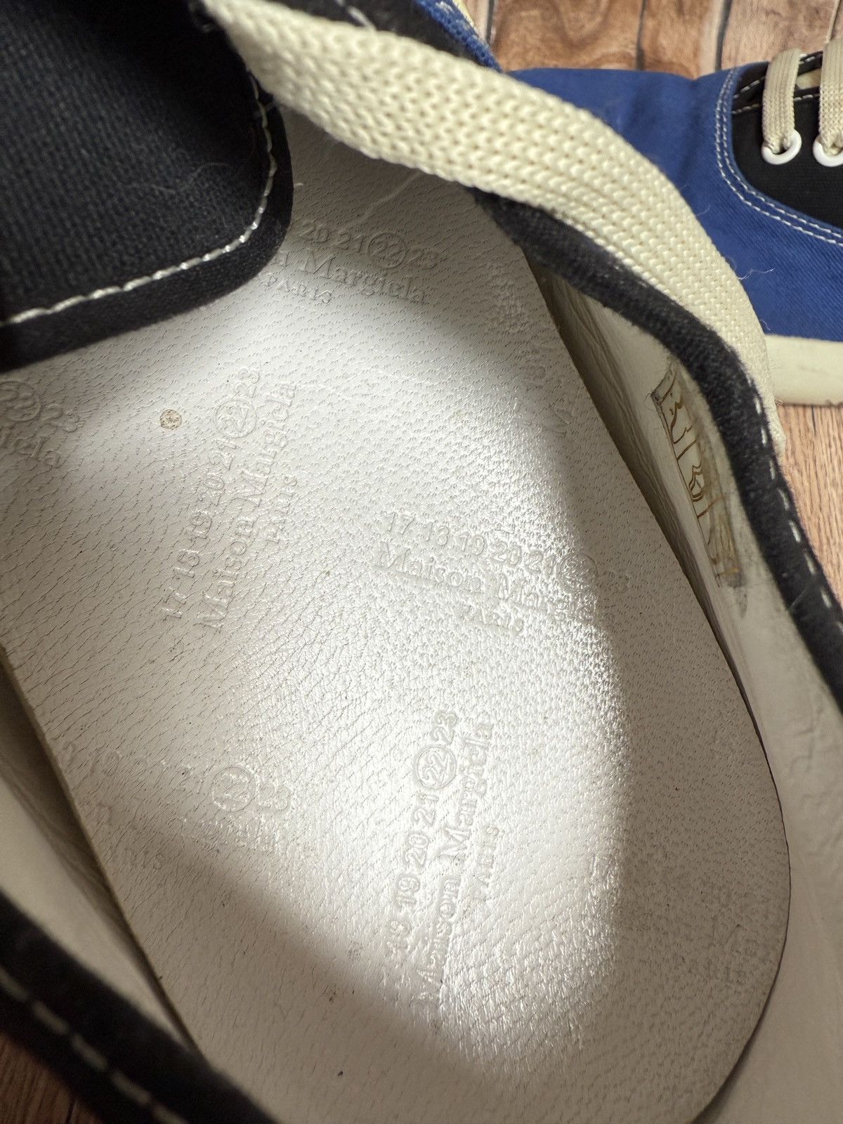 Maison Margiela Ss19 Tabi canvas sneakers Size US 8.5 / EU 41-42 - 13 Thumbnail
