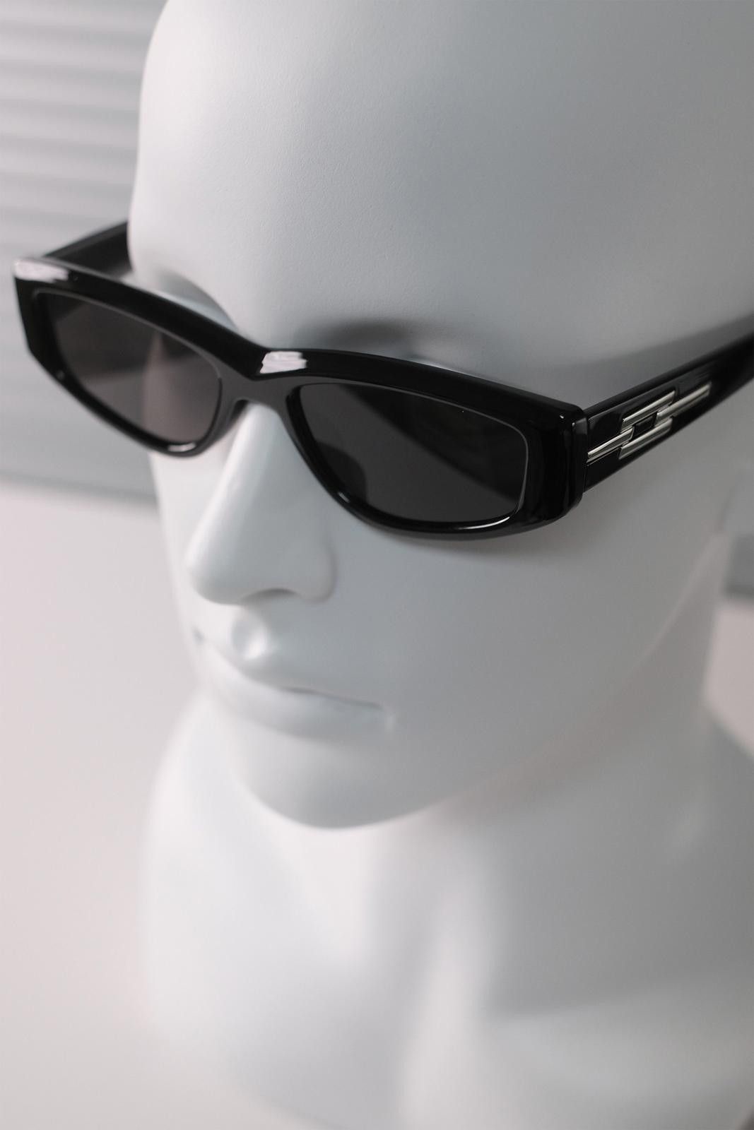 Japanese Brand Vintage Y2k Avant Garde Cat Eye Green Sunglasses Unisex OS Size ONE SIZE - 4 Thumbnail