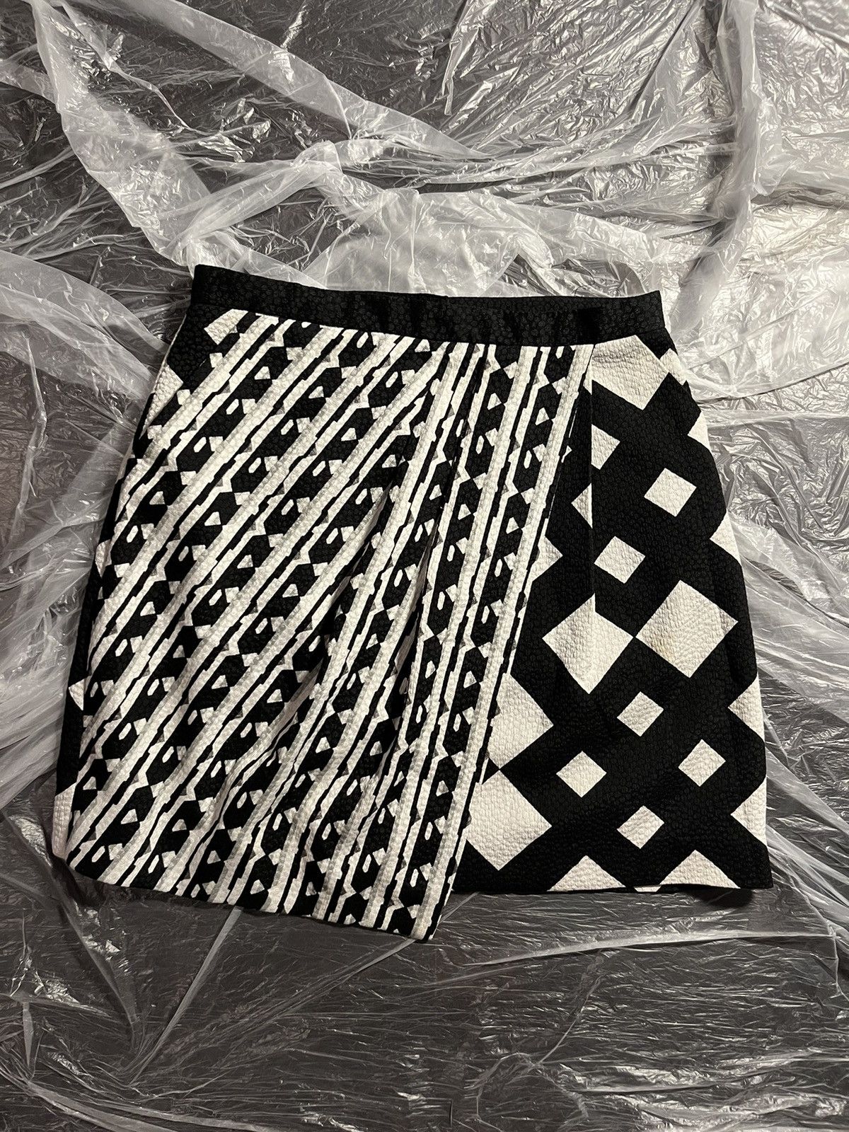 Designer × Peter Pilotto Peter Pilotto Graphic Mini Skirt Size 25" / US 0 / IT 36 - 1 Thumbnail
