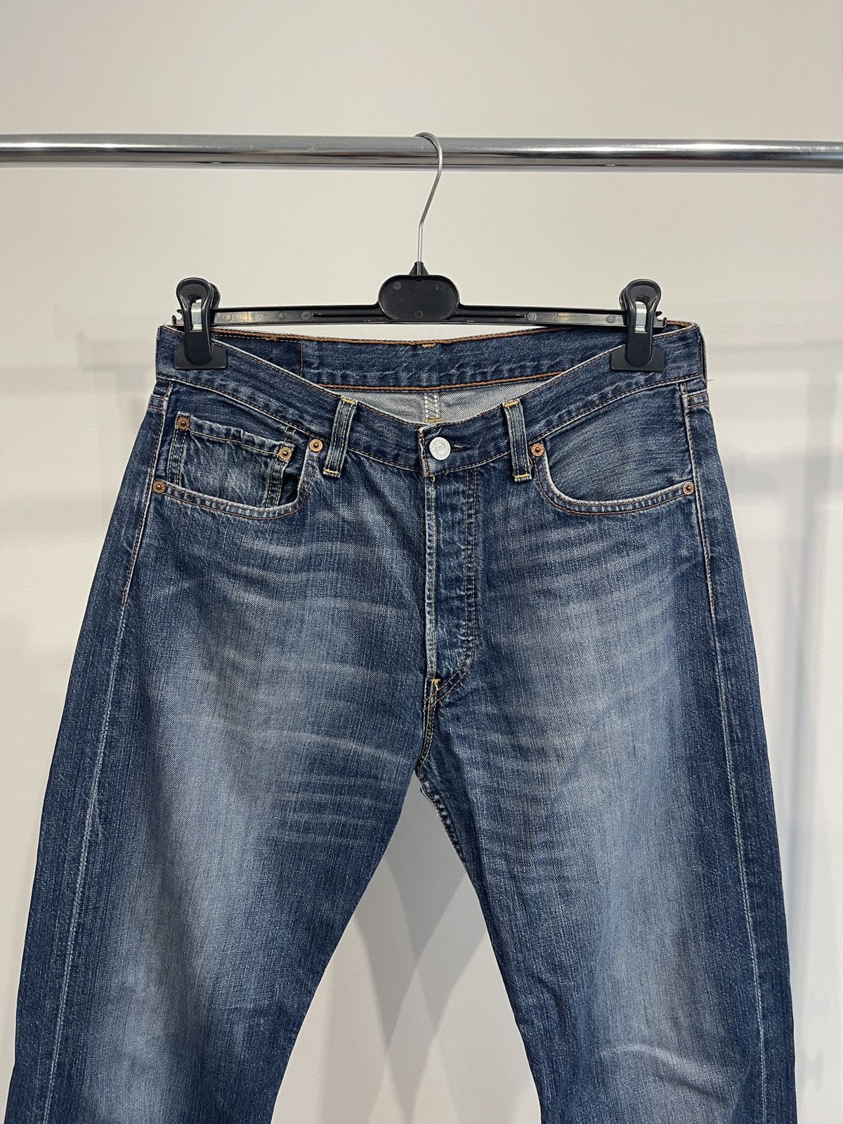 Levi's Vintage Levi’s 501 Levis jeans men’s denim 33 Size US 33 - 2 Thumbnail