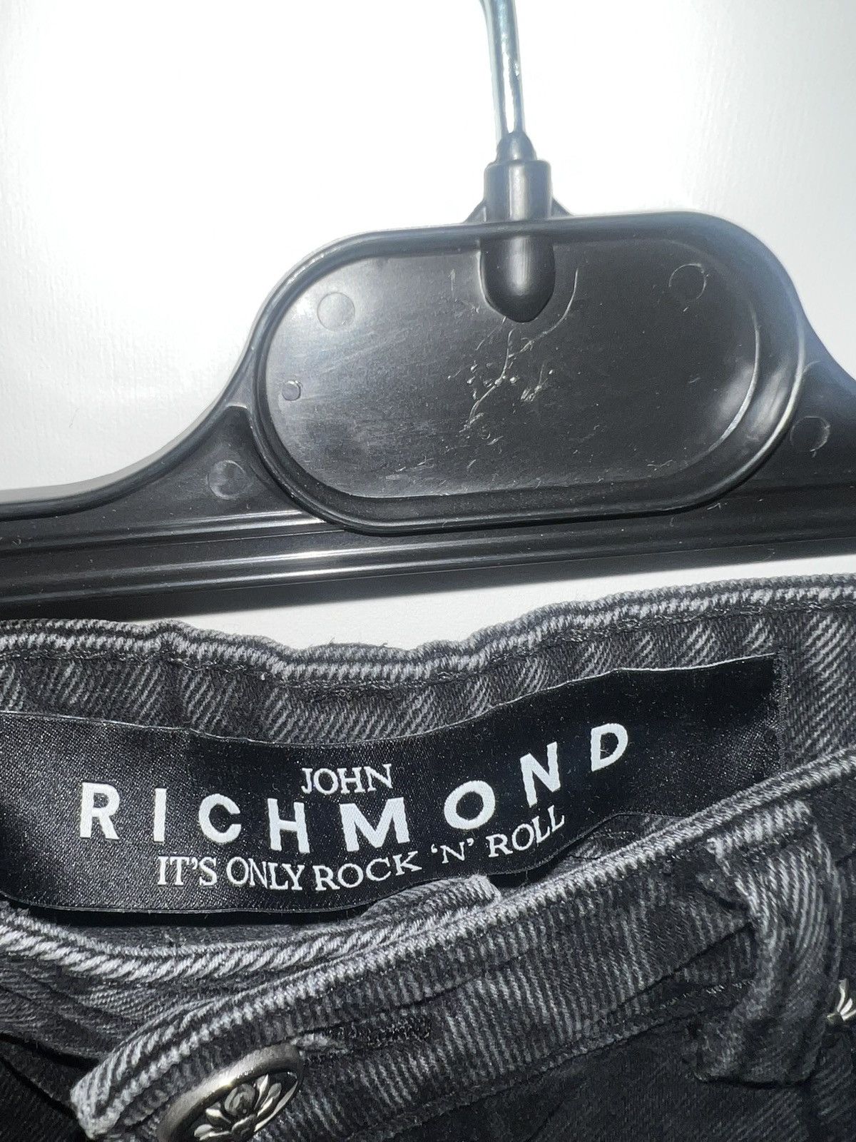 John Richmond John Richmond “It’s Only Rock N Roll” BlackDistressedJeans34 Size US 34 / EU 50 - 18 Thumbnail