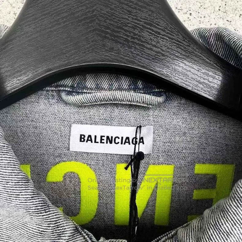 Balenciaga Balenciaga Back Embroidered Logo Denim Jacket Size XS / US 0-2 / IT 36-38 - 2 Thumbnail