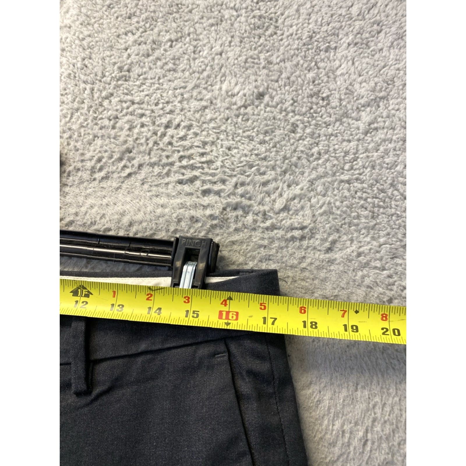 Banana Republic Banana Republic Chino Pants Men 33x34 Dark Gray Regular Fit Straight Leg /0652 Size US 33 - 3 Thumbnail
