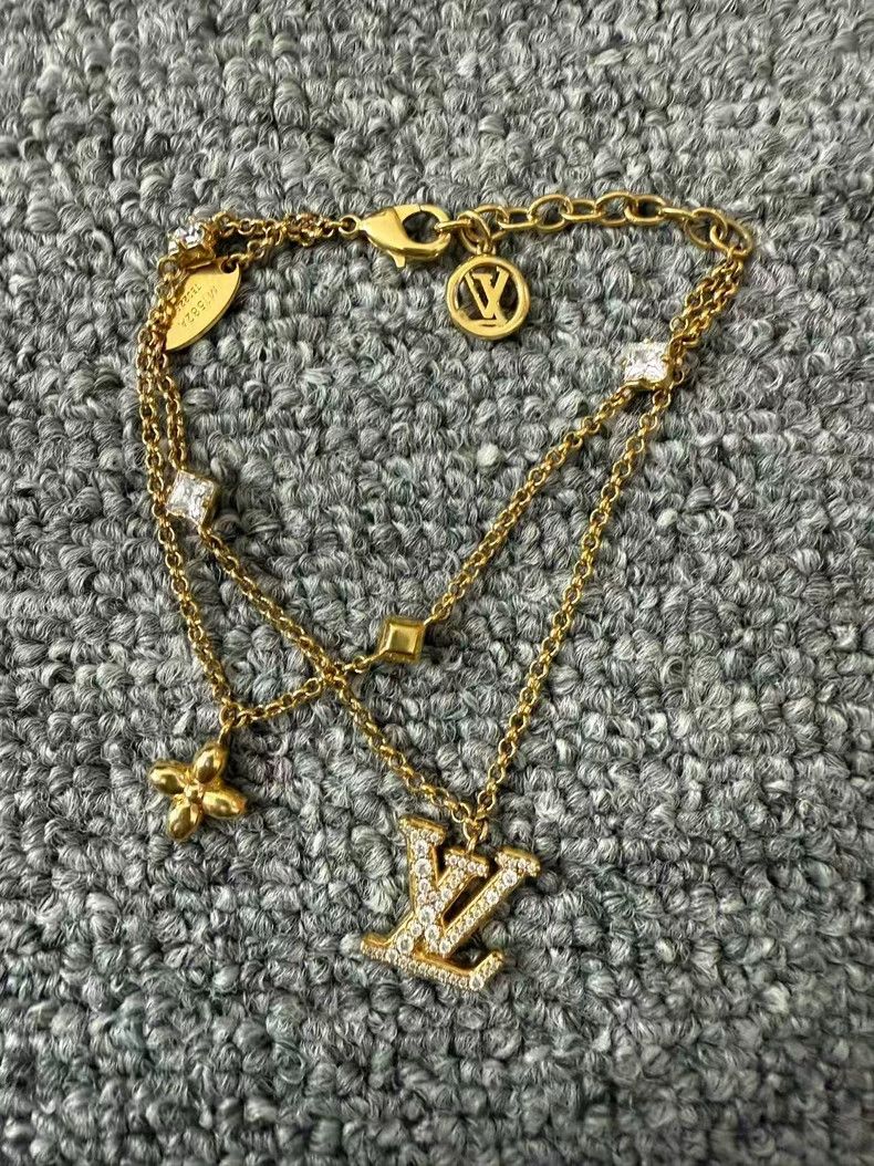 Other Louis Vuitton Diamond-encrusted monogrammed floral double Size ONE SIZE - 2 Thumbnail