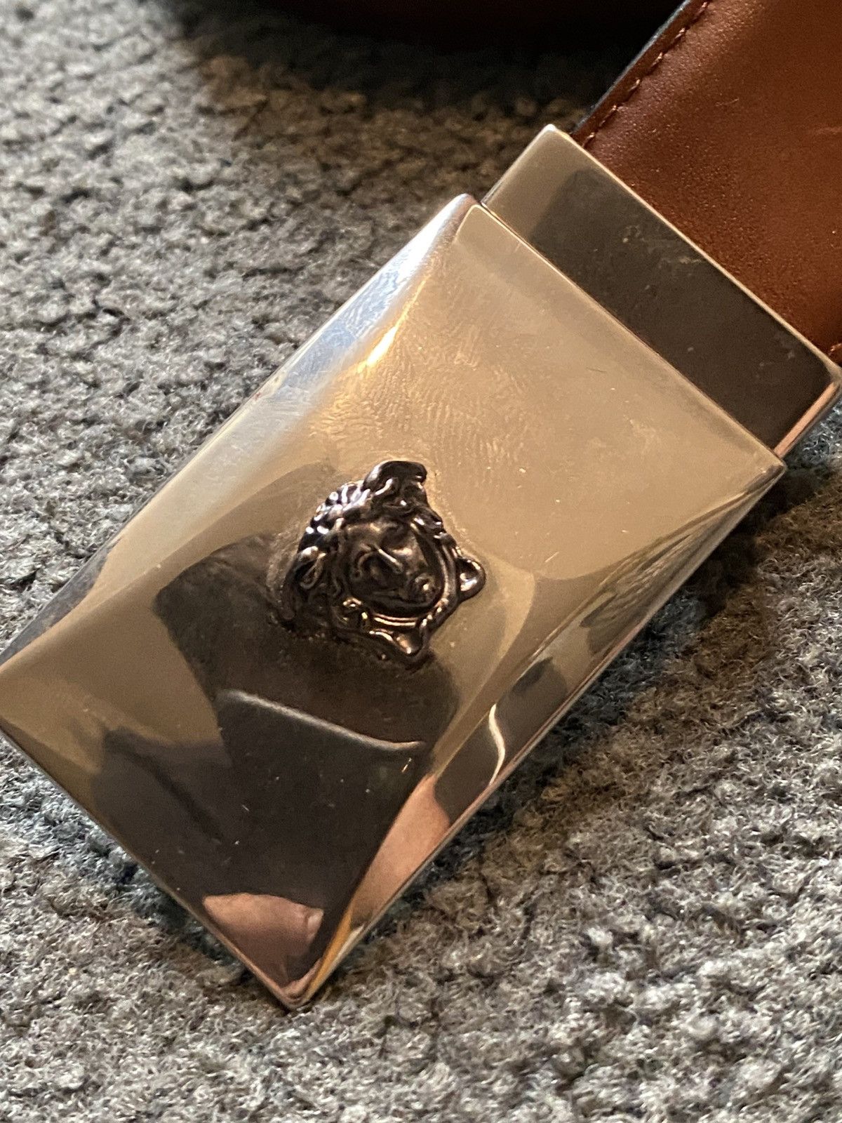 Designer × Versace VINTAGE 90s GIANNI VERSACE BELT Size 34 - 2 Thumbnail