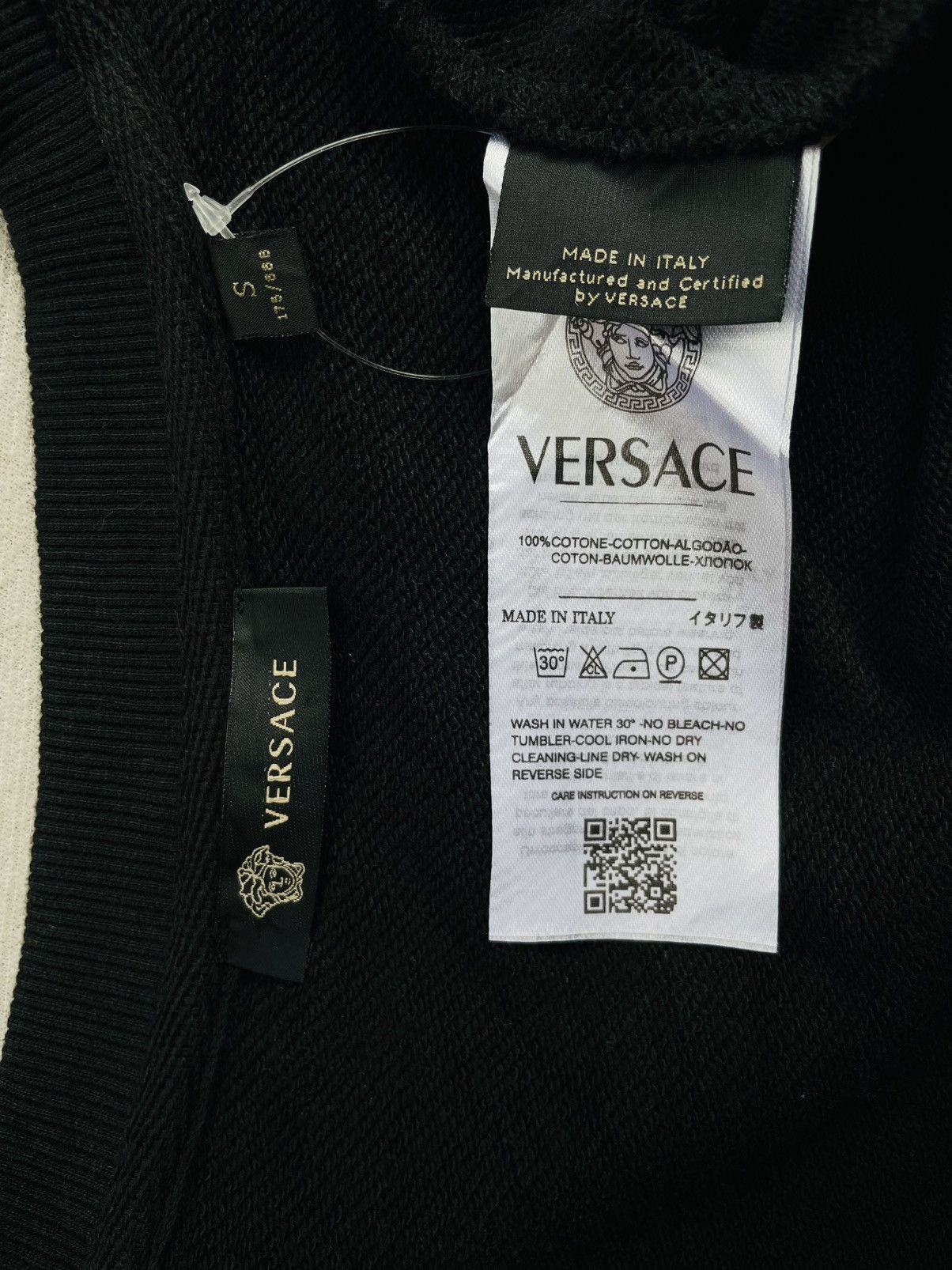 Versace LUXURY VERSACE EMBROIDERY SWEATSHIRT Size US S / EU 44-46 / 1 - 13 Thumbnail
