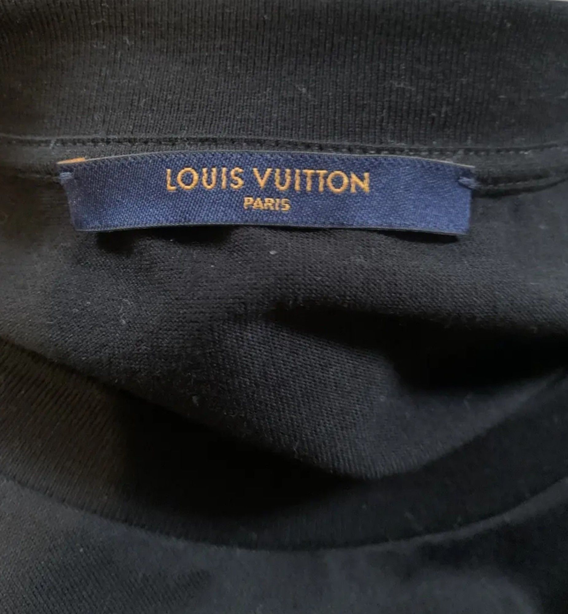 Louis Vuitton Louis Vuitton LV Gradient Monogram Crewneck T-shirt Size US L / EU 52-54 / 3 - 5 Thumbnail