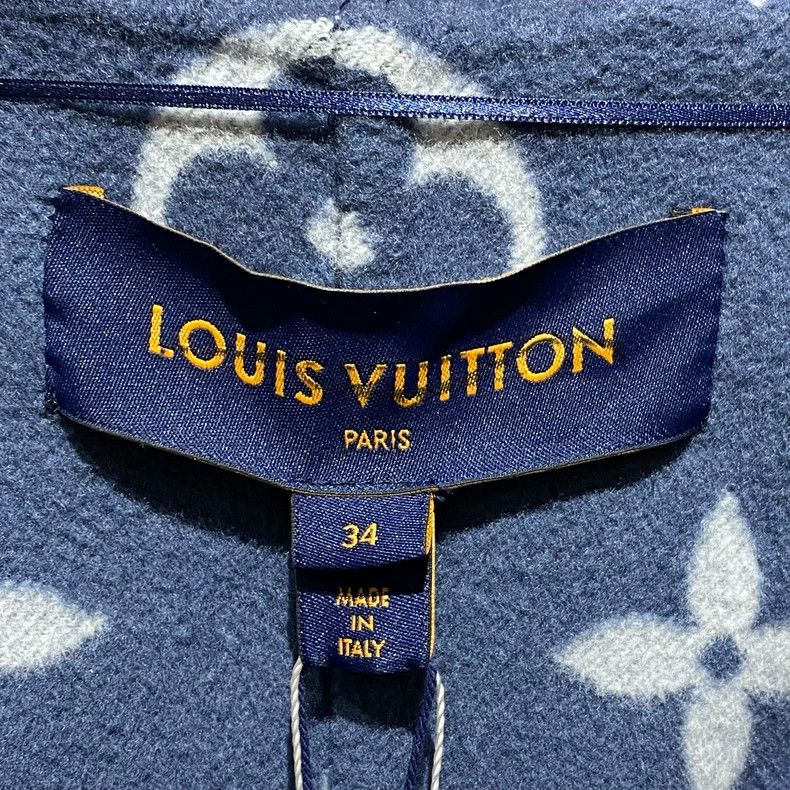 Louis Vuitton Louis Vuitton Blue and white big old flower full print bat Size XXS / US 00 / IT 34 - 4 Thumbnail