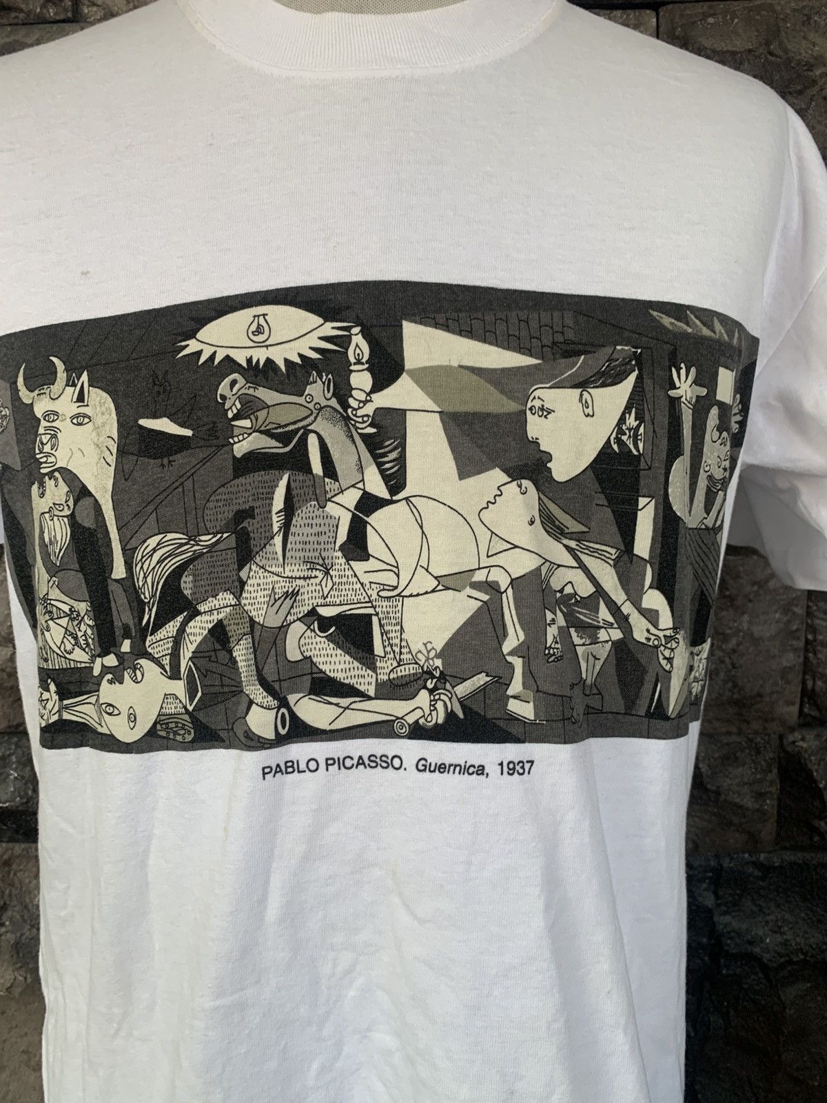 Arts & Science Vintage 2001 Pablo Picasso Art T shirt Size US M / EU 48-50 / 2 - 2 Thumbnail