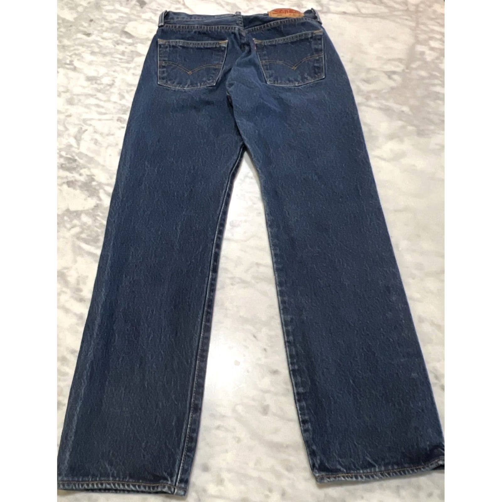 Levi's Levi’s 501 Jeans Pant Men 28x28 Measures 31x32 Blue Straight Leg Button Fly Size US 28 / EU 44 - 3 Thumbnail