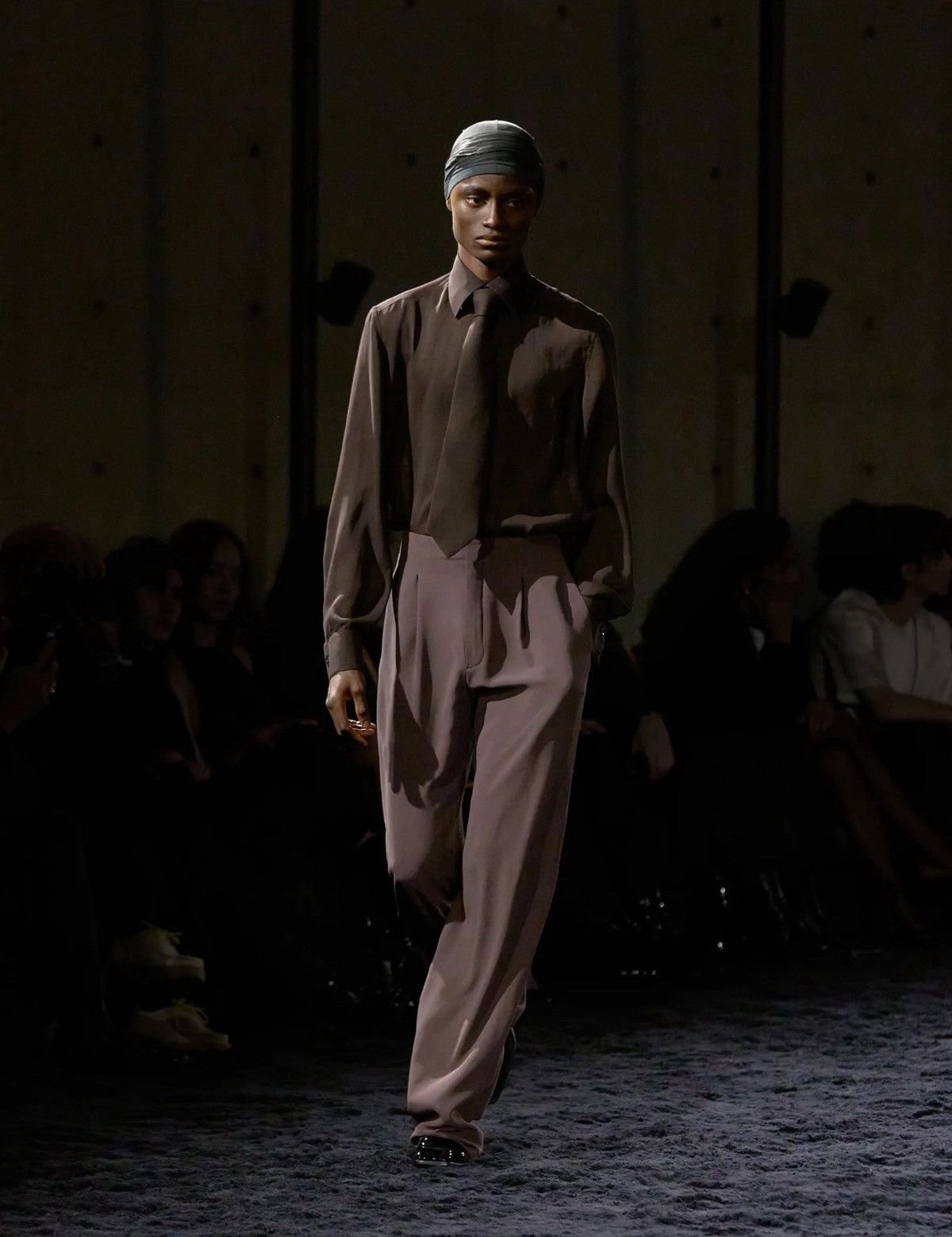 Saint Laurent Paris Saint Laurent 100% Silk Trousers Size US 32 / EU 48 - 1 Thumbnail