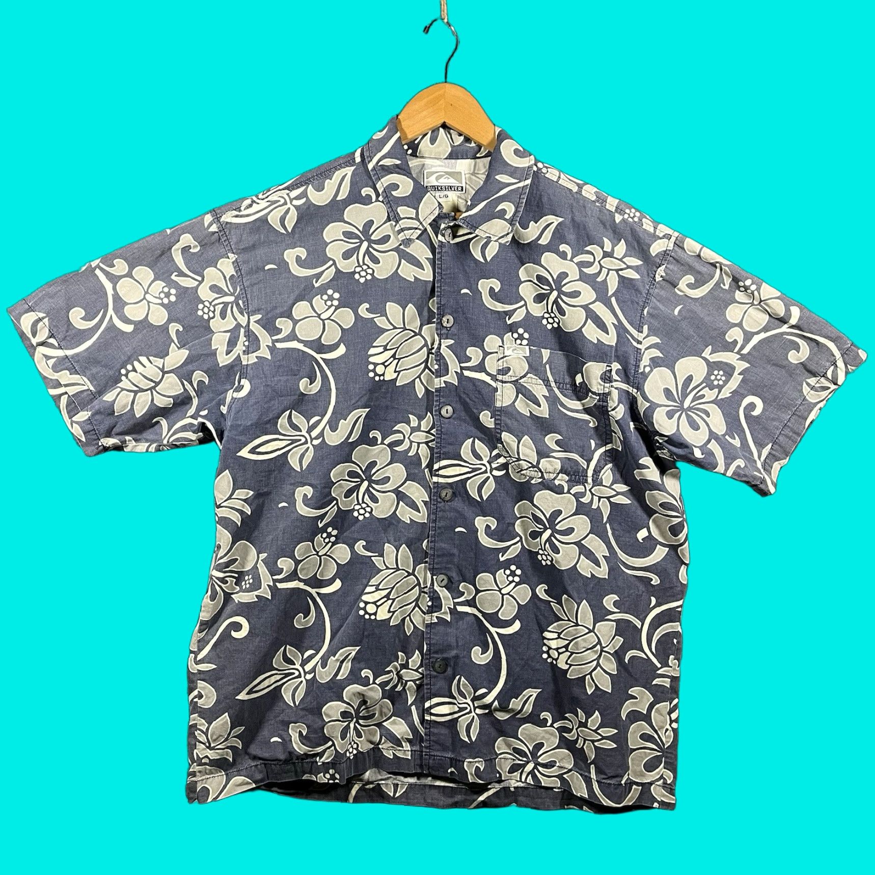 Quiksilver VINTAGE Quiksilver Shirt Mens Large Blue Hawaiian Camp Flowers Surf Floral 90s Size US L / EU 52-54 / 3 - 1 Thumbnail