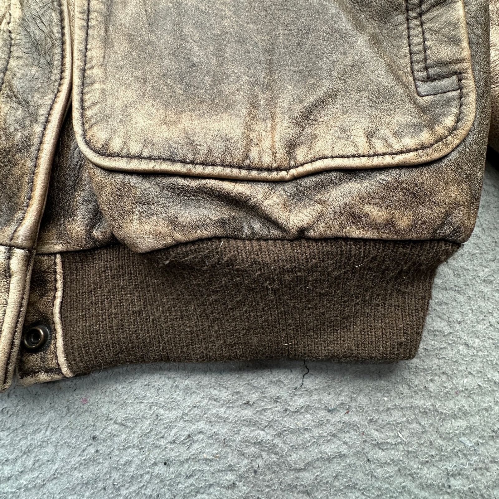 Aeropostale Vintage Aeropostale A-2 Bomber Leather Jacket Medium Flight Size US M / EU 48-50 / 2 - 9 Thumbnail