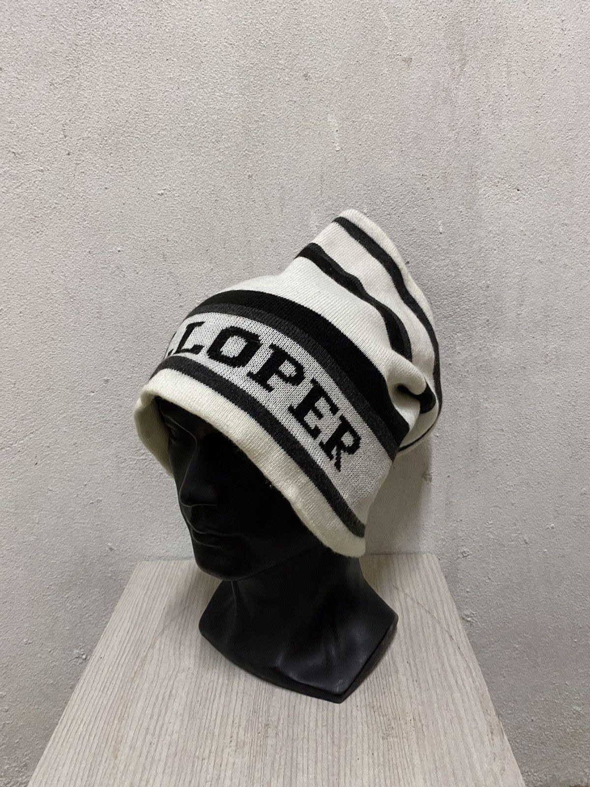 Japanese Brand Galloper Neck Warmer / Hat Size ONE SIZE - 3 Thumbnail