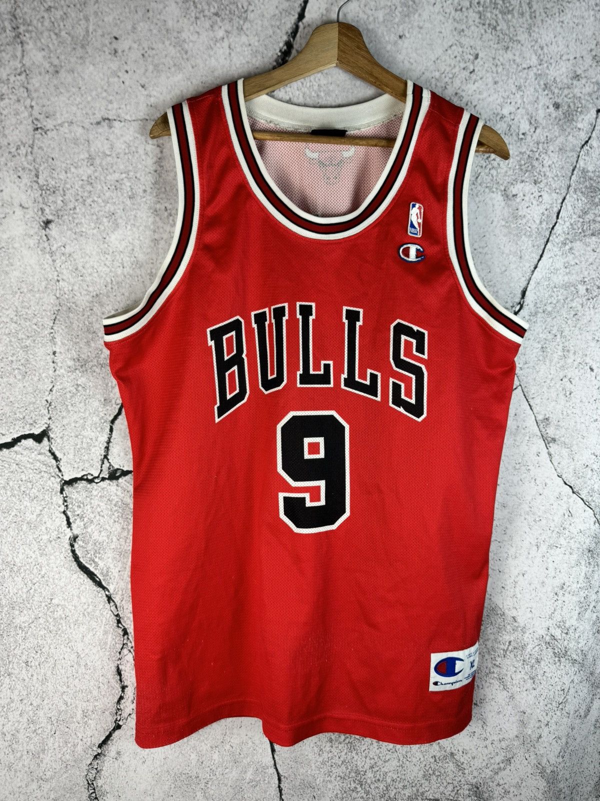 NBA Luol Deng Vintage Jersey Chicago Bulls champion Size US XL / EU 56 / 4 - 2 Thumbnail