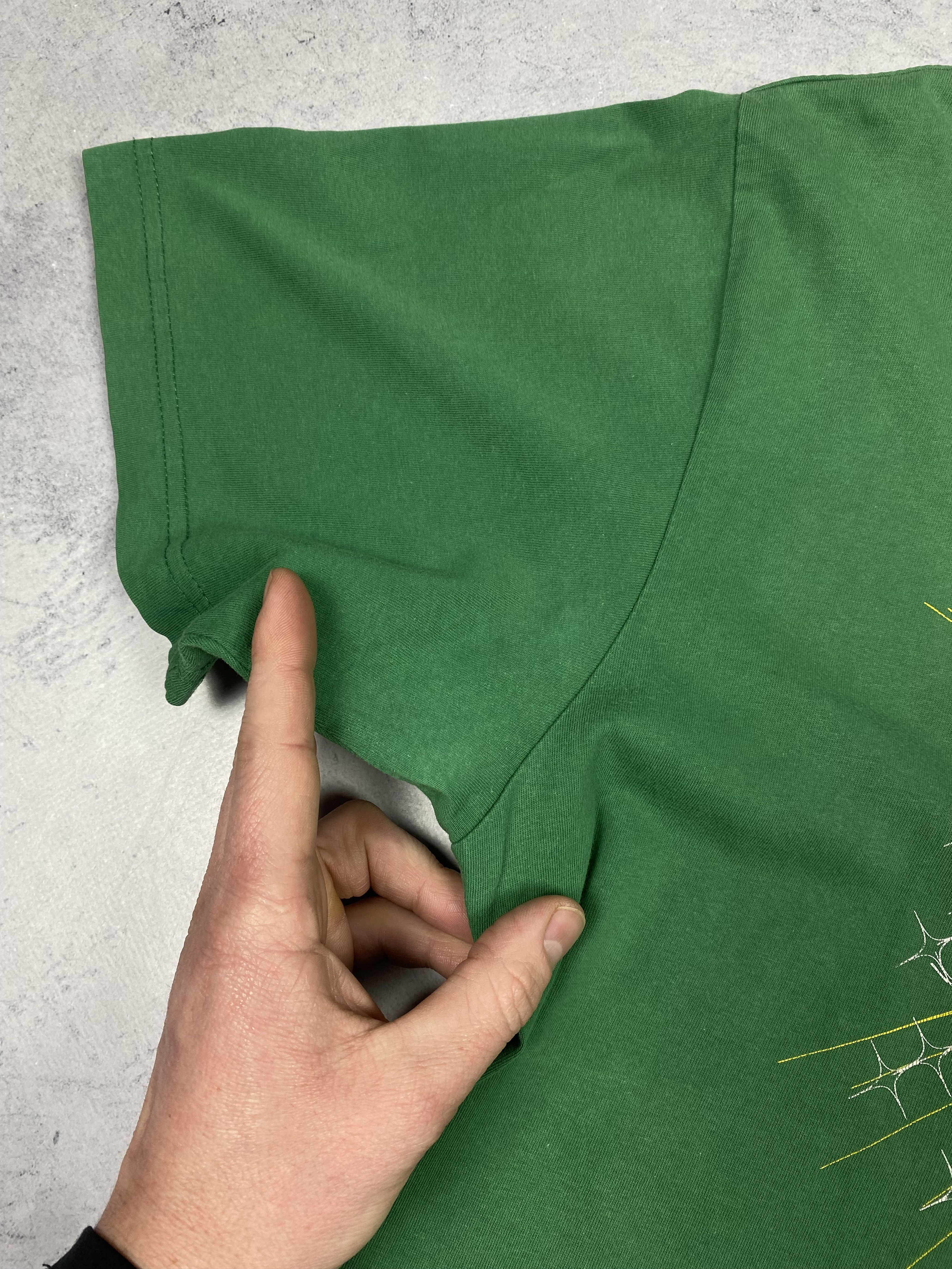 Nike Vintage 00s Nike Air Big Logo Swoosh Y2K T Shirt Green Size US L / EU 52-54 / 3 - 4 Thumbnail