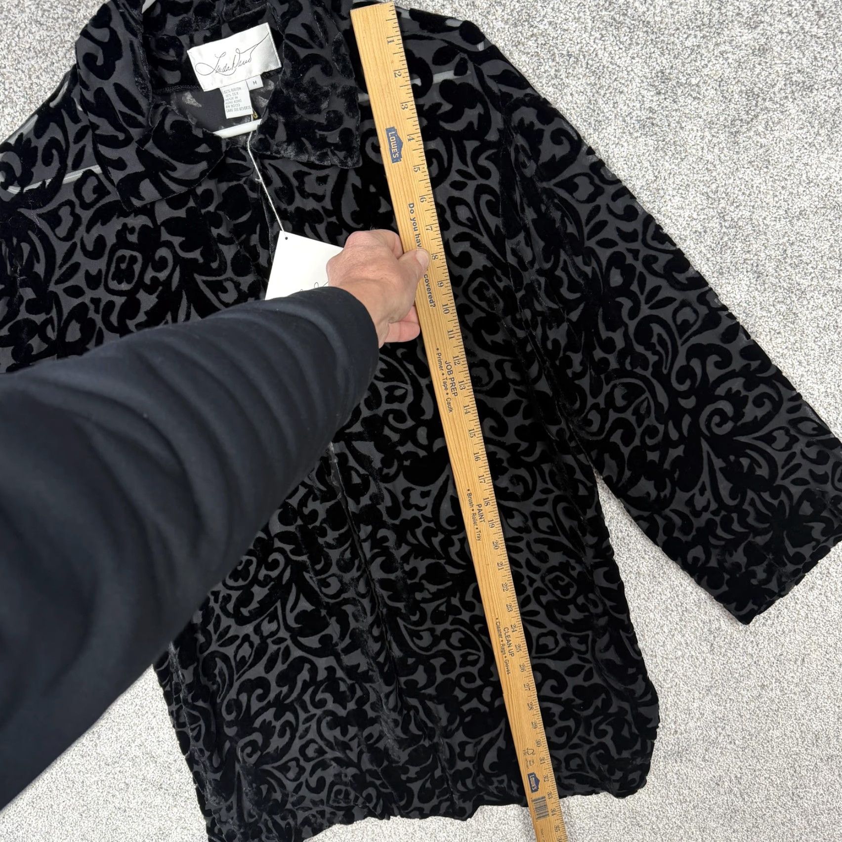 Velvet Vintage Linda Lund Jacket M Black Velvet Paisley Burnout Mid-Length Collared Silk-Blend Women's Casual Party/Cocktail Fall Winter Size M / US 6-8 / IT 42-44 - 4 Thumbnail