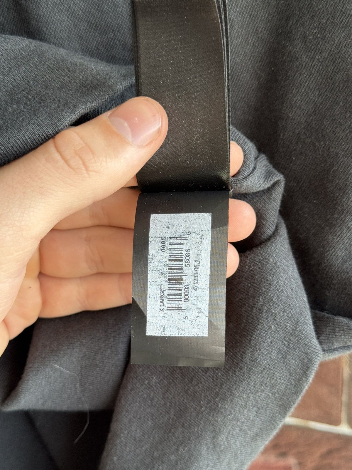 Balenciaga × Gap × Yeezy 🇺🇸🕊️Yeezy Gap Balenciaga Tshirt Size US XL / EU 56 / 4 - 14 Thumbnail
