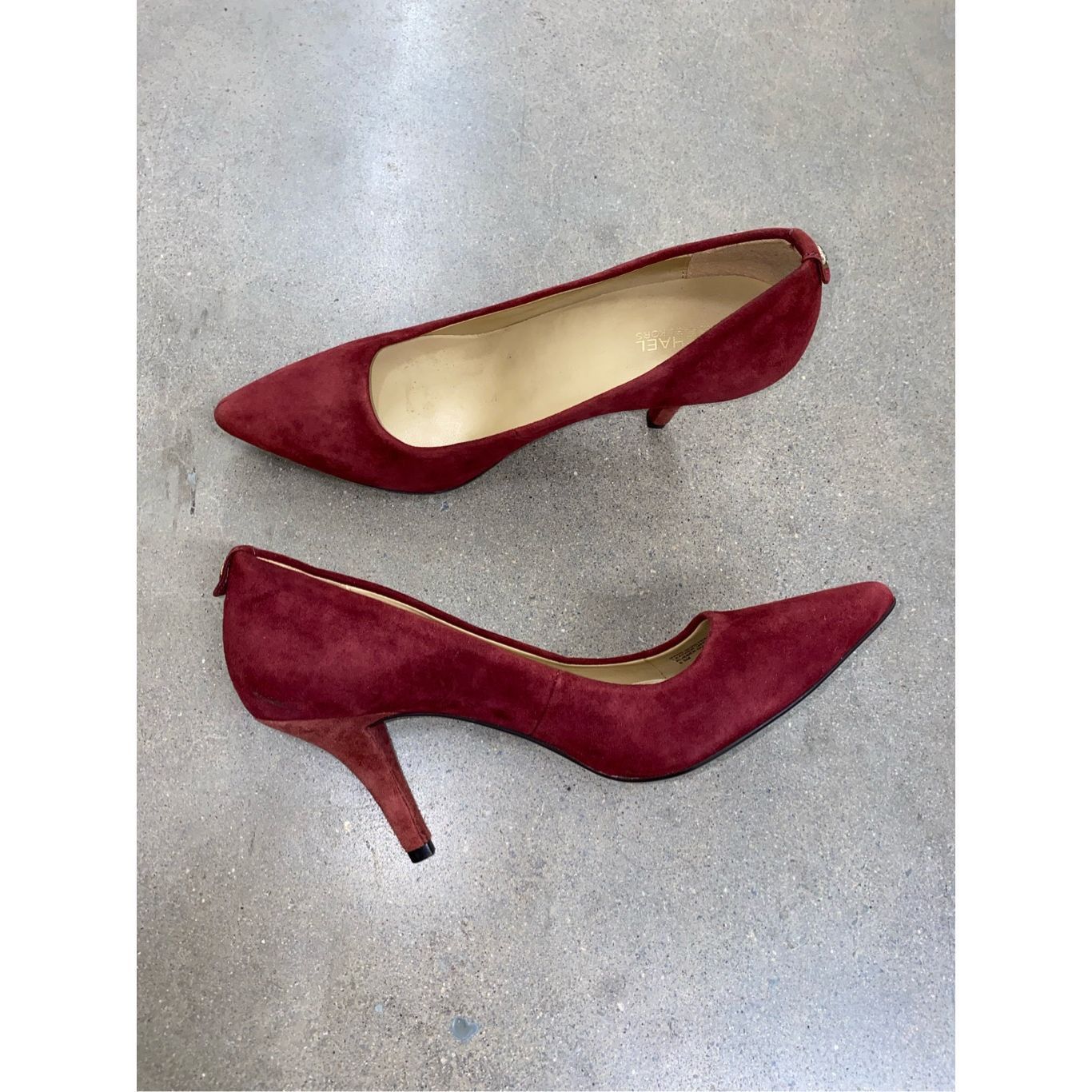 Michael Kors Michael Kors Leather/Suede Red Maroon Pumps Dorothy Berry He Size US 6.5 / IT 36.5 - 1 Thumbnail