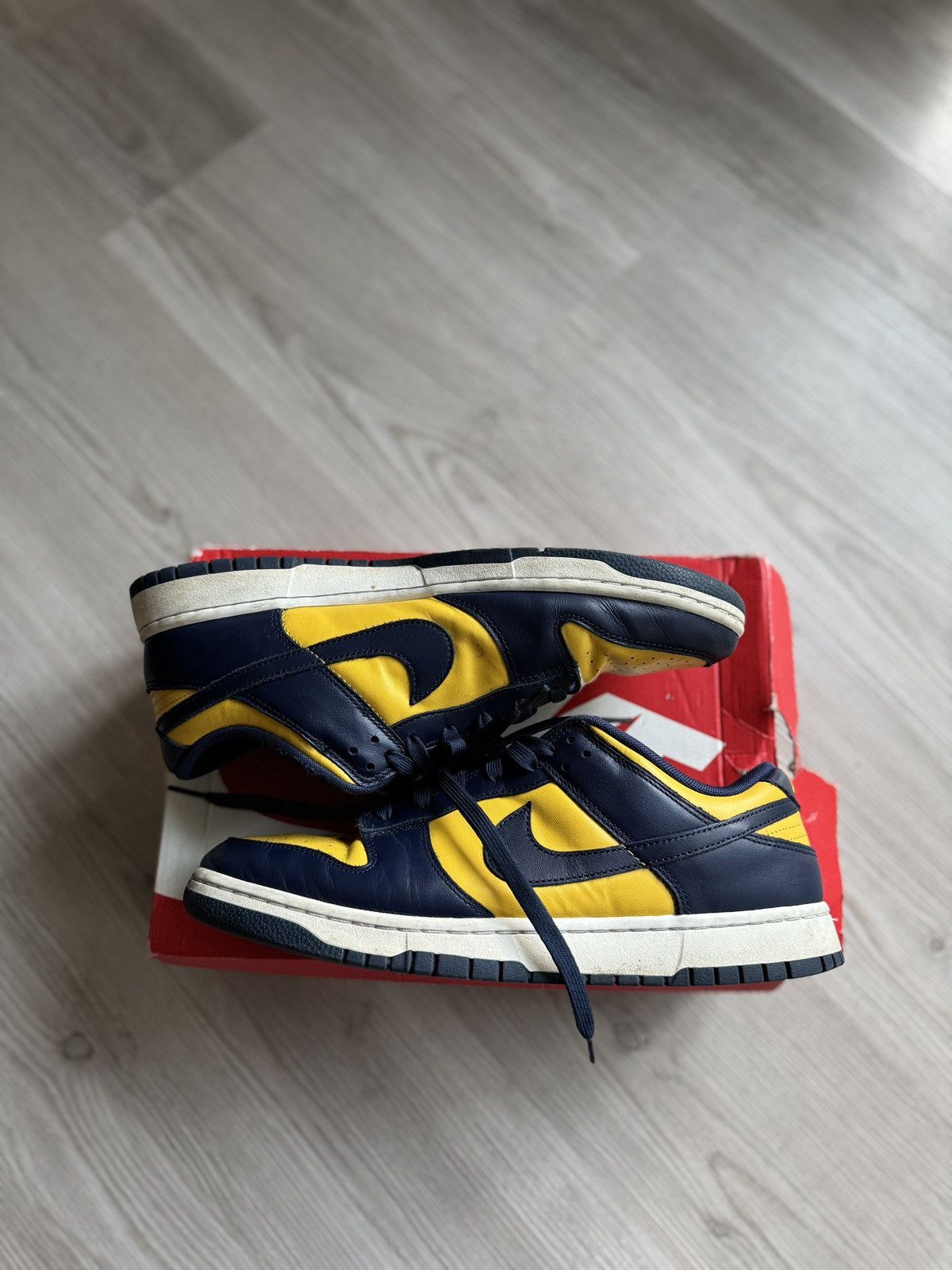 Nike Nike Dunk Low Michigan 2021 (Size 12) Size US 12 / EU 45 - 2 Thumbnail