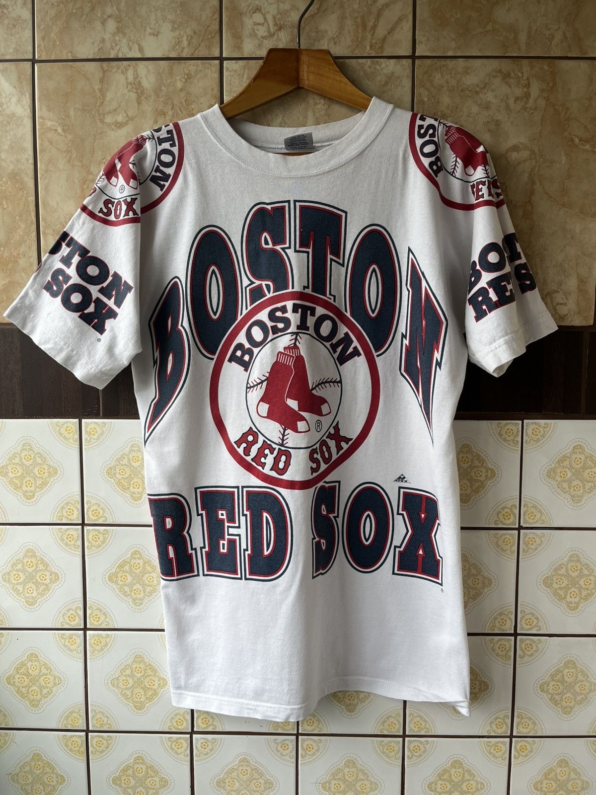 Apex One Vintage 90 Apex One Boston Red Sox T shirt Size US L / EU 52-54 / 3 - 1 Thumbnail