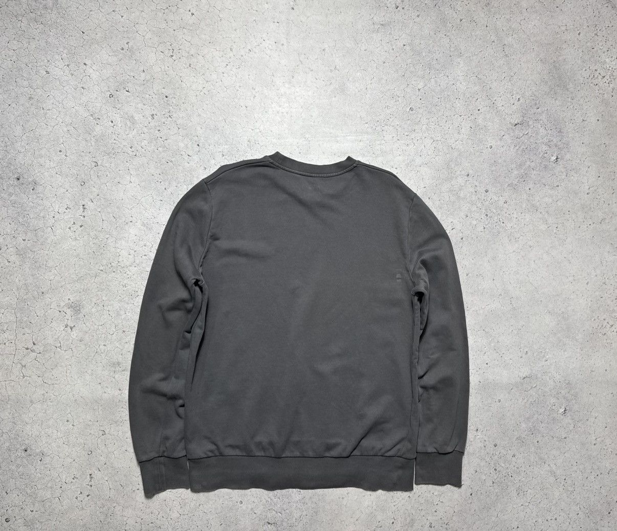 Vivienne Westwood Vivienne Westwood Luxury Sweatshirt Size XL Size US XL / EU 56 / 4 - 9 Thumbnail
