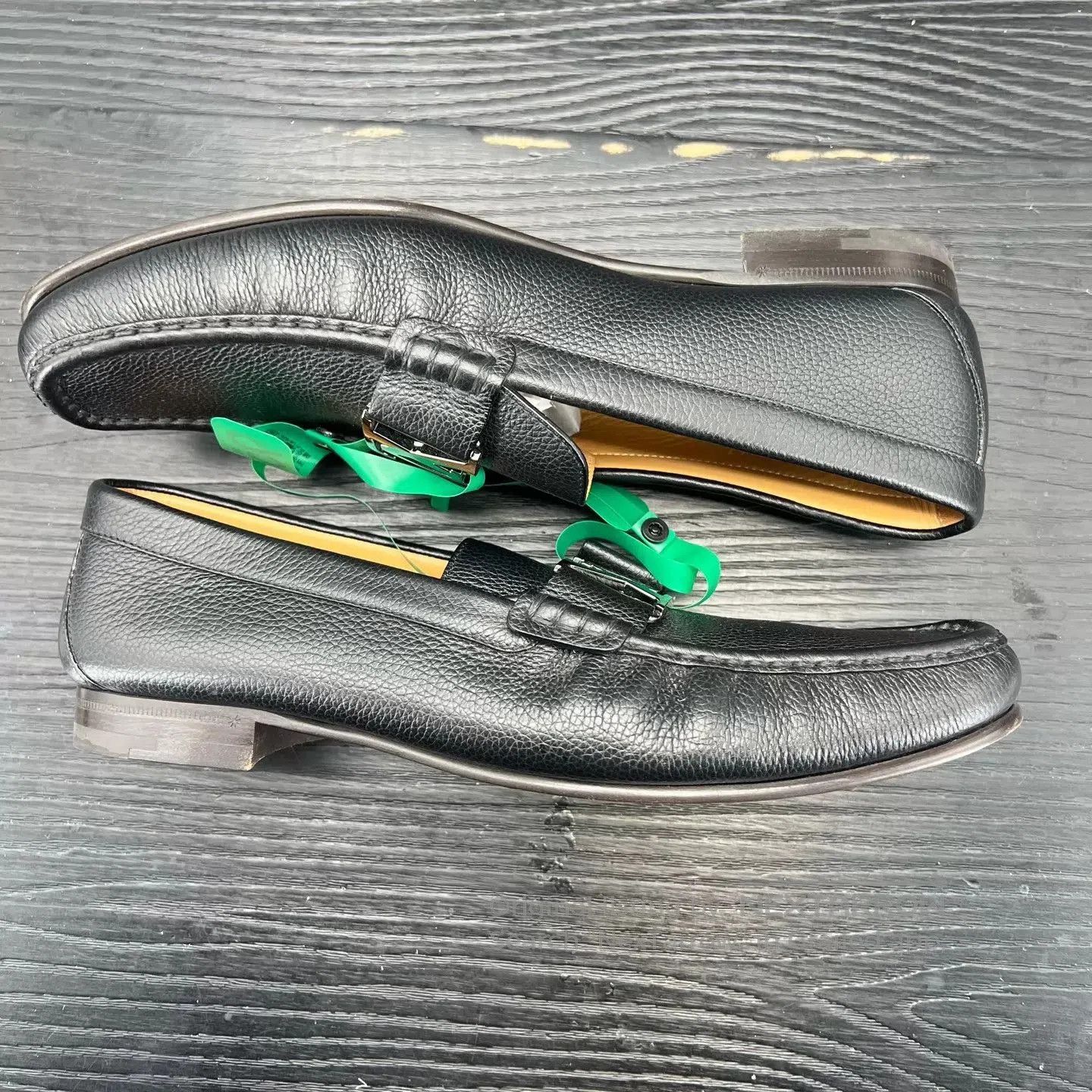 Louis Vuitton Black Leather Slip. Size US 10.5 / EU 43-44 - 3 Thumbnail