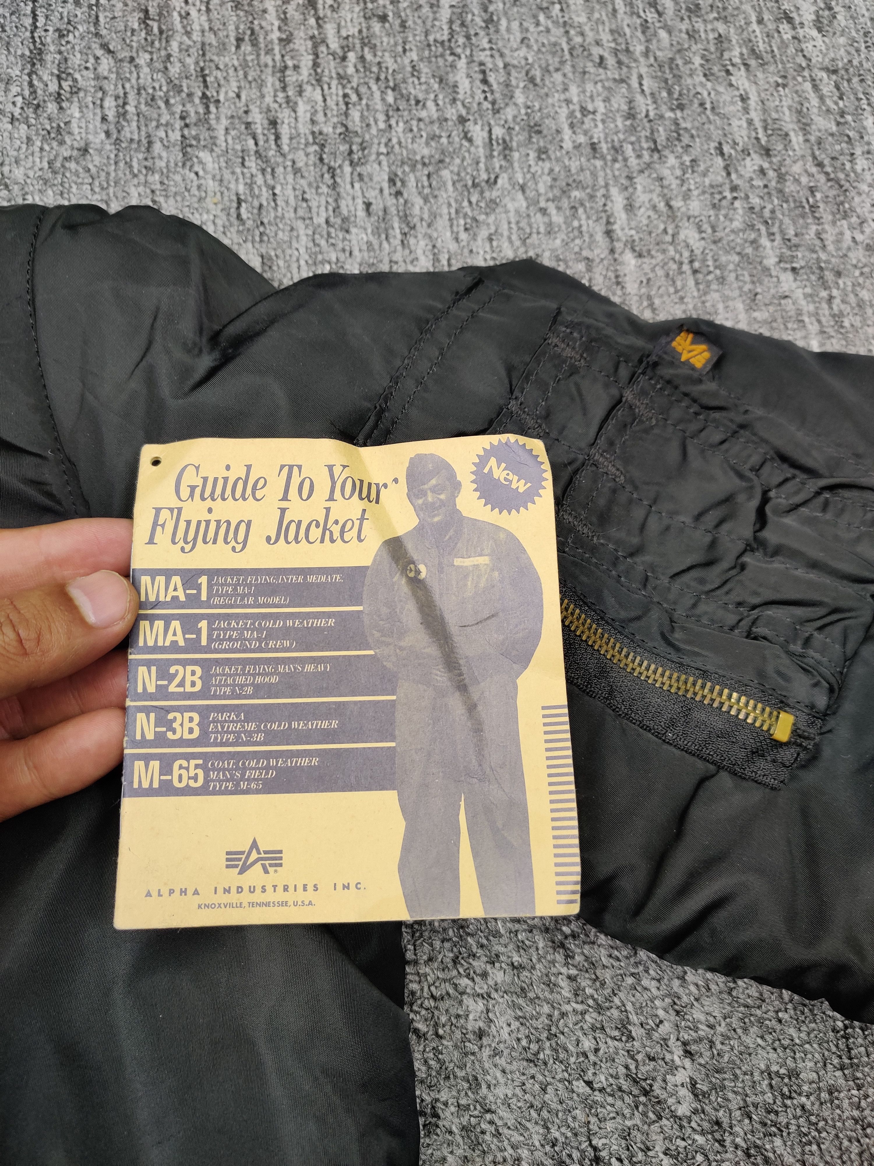 Alpha Industries Vintage Alpha Industries MA-1 Flight Bomber Jacket Size US M / EU 48-50 / 2 - 13 Thumbnail