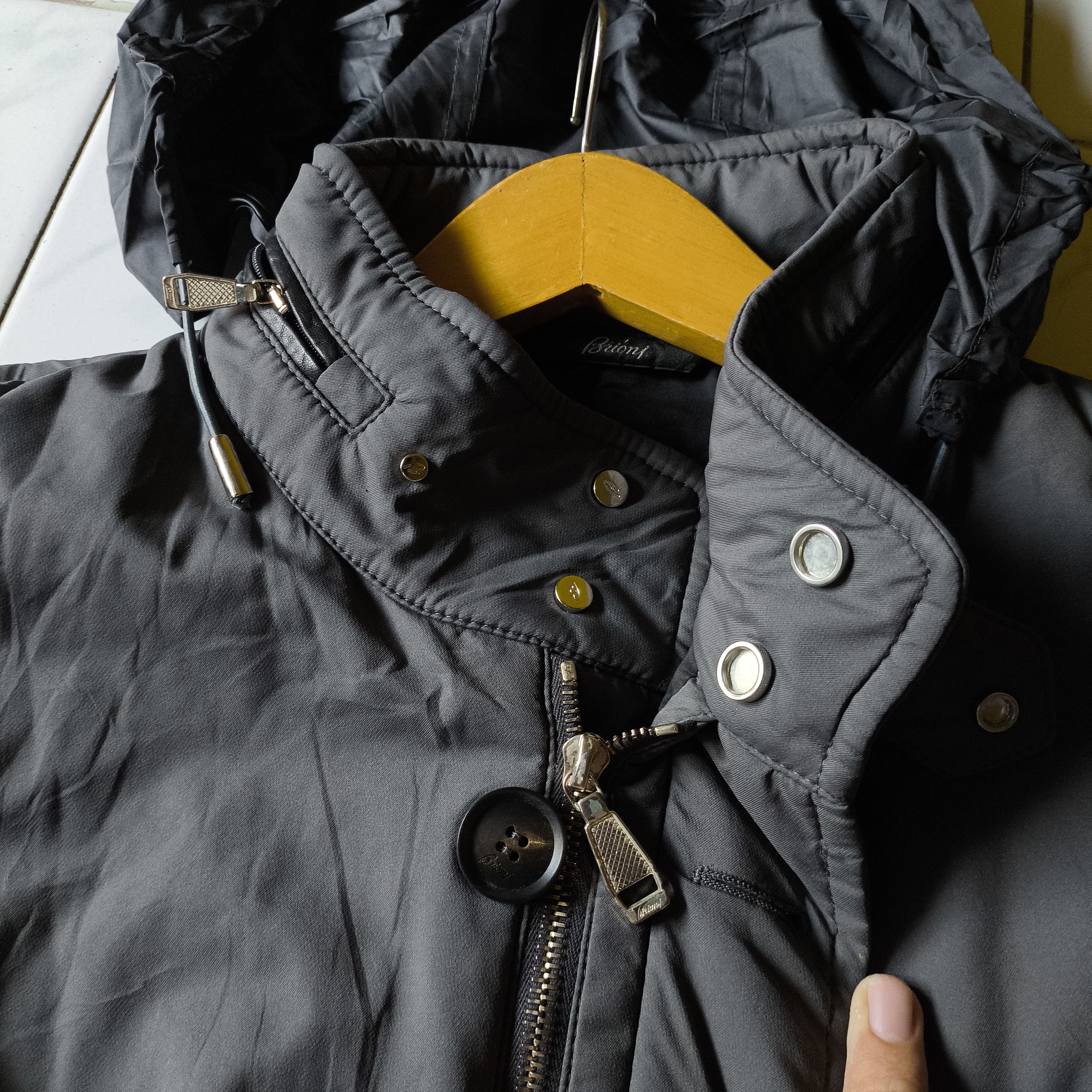Brioni brioni polamyde jacket w/ leather hidden hoodie Size US L / EU 52-54 / 3 - 10 Thumbnail