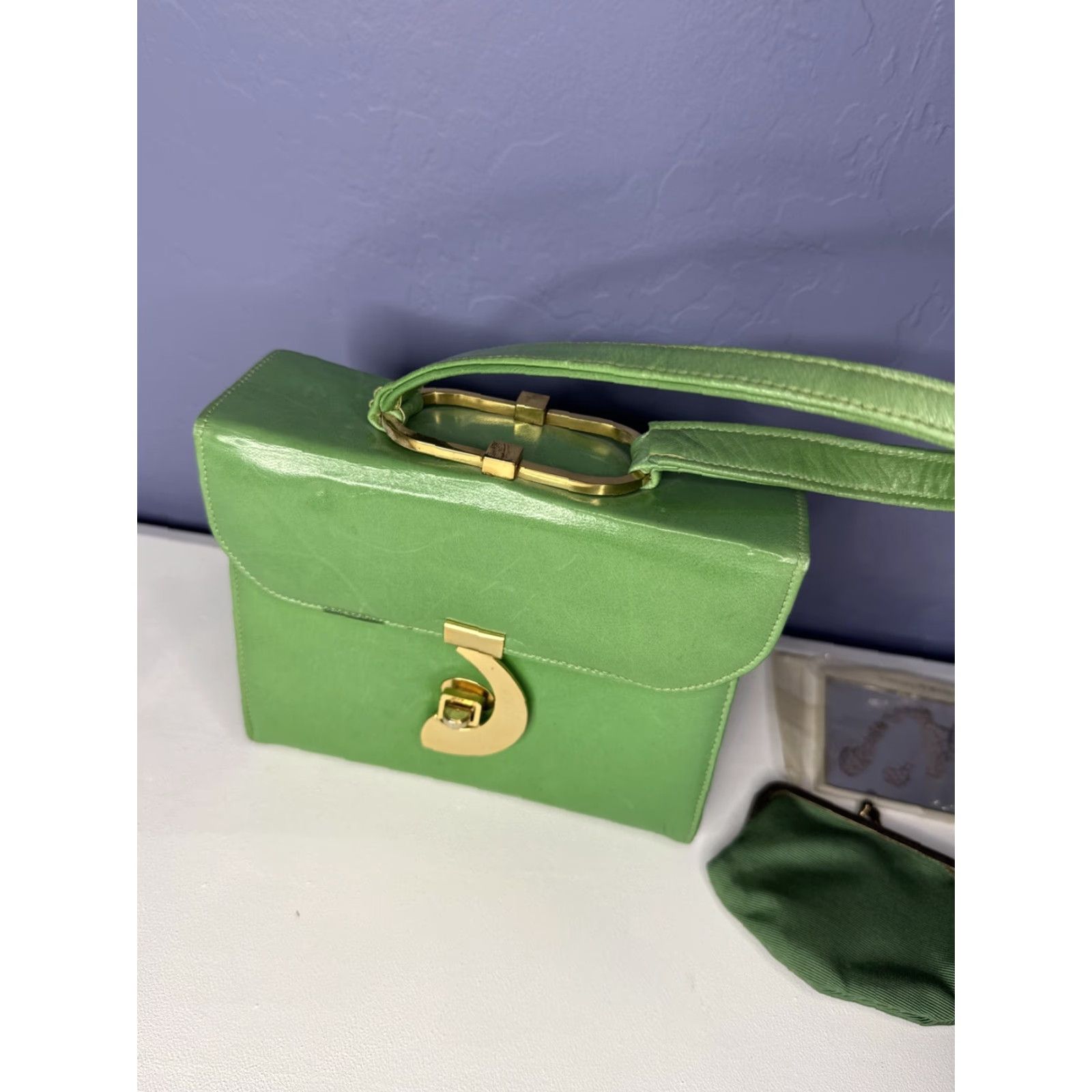 CO VINTAGE May Shoe Co Company Charleston WV Purse Green Hand Bag W Coin Bag Size ONE SIZE - 3 Thumbnail